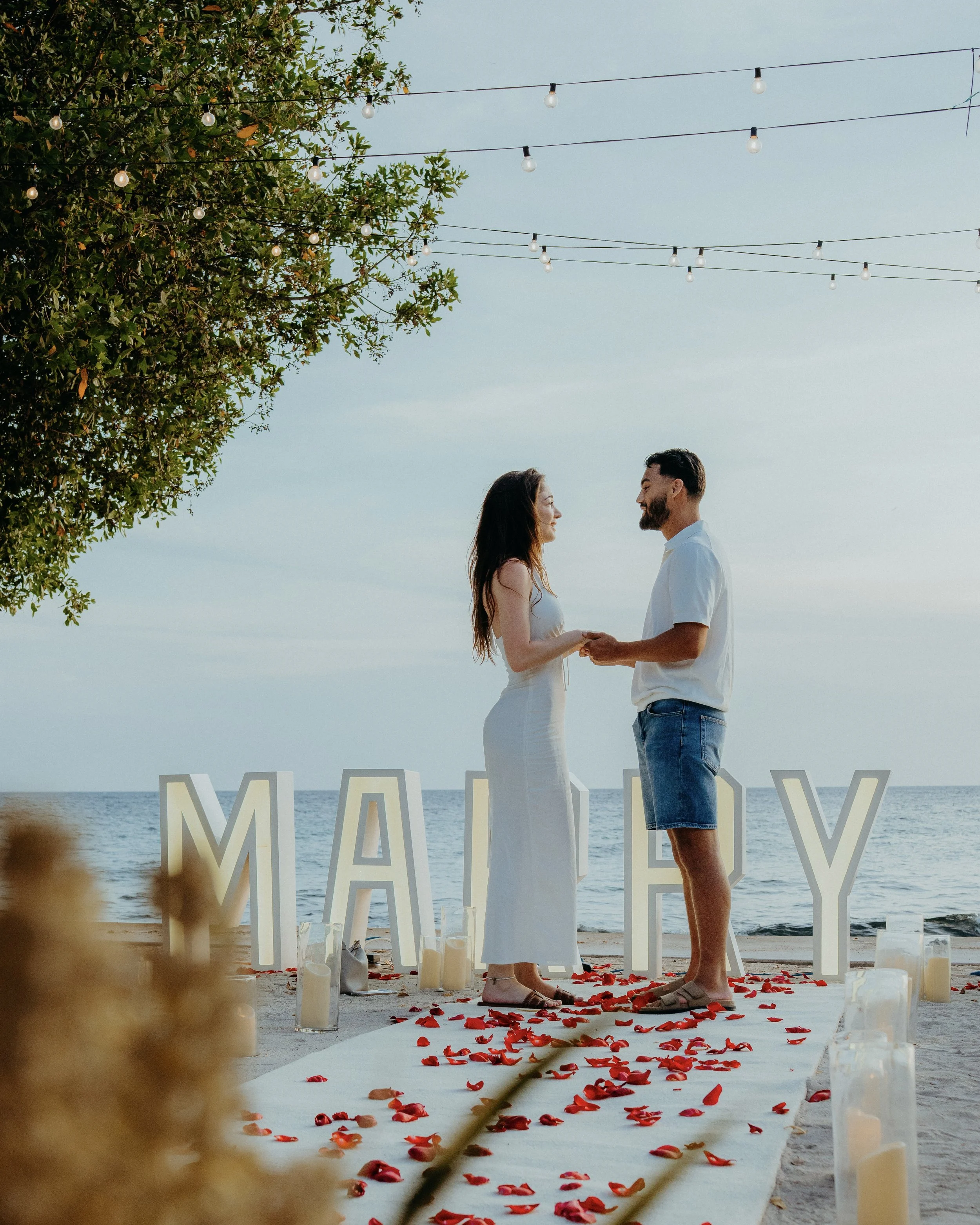 Beach Engagement Photos in Curaçao: What I Wish Couples Knew