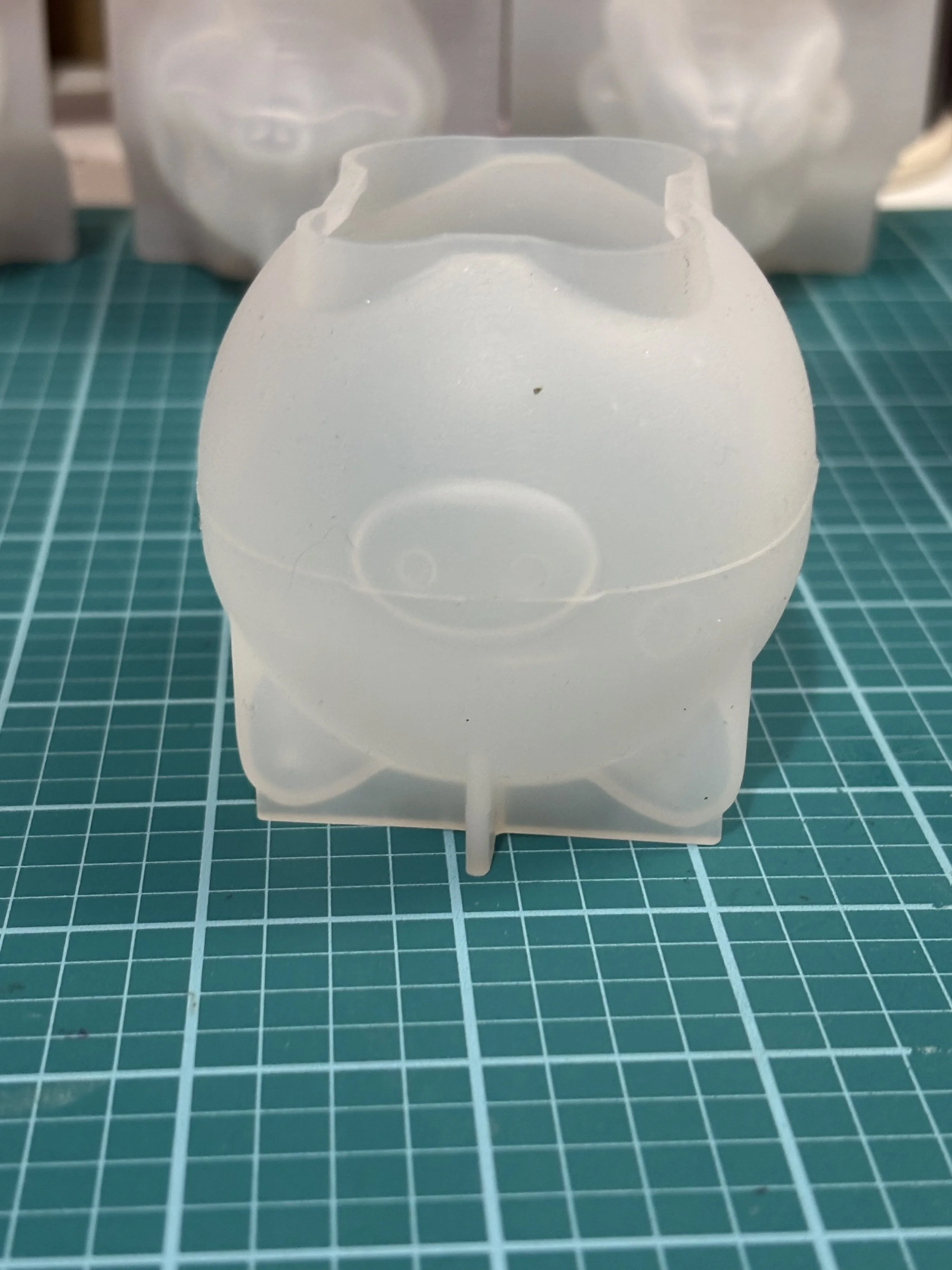 Custom made - Pig