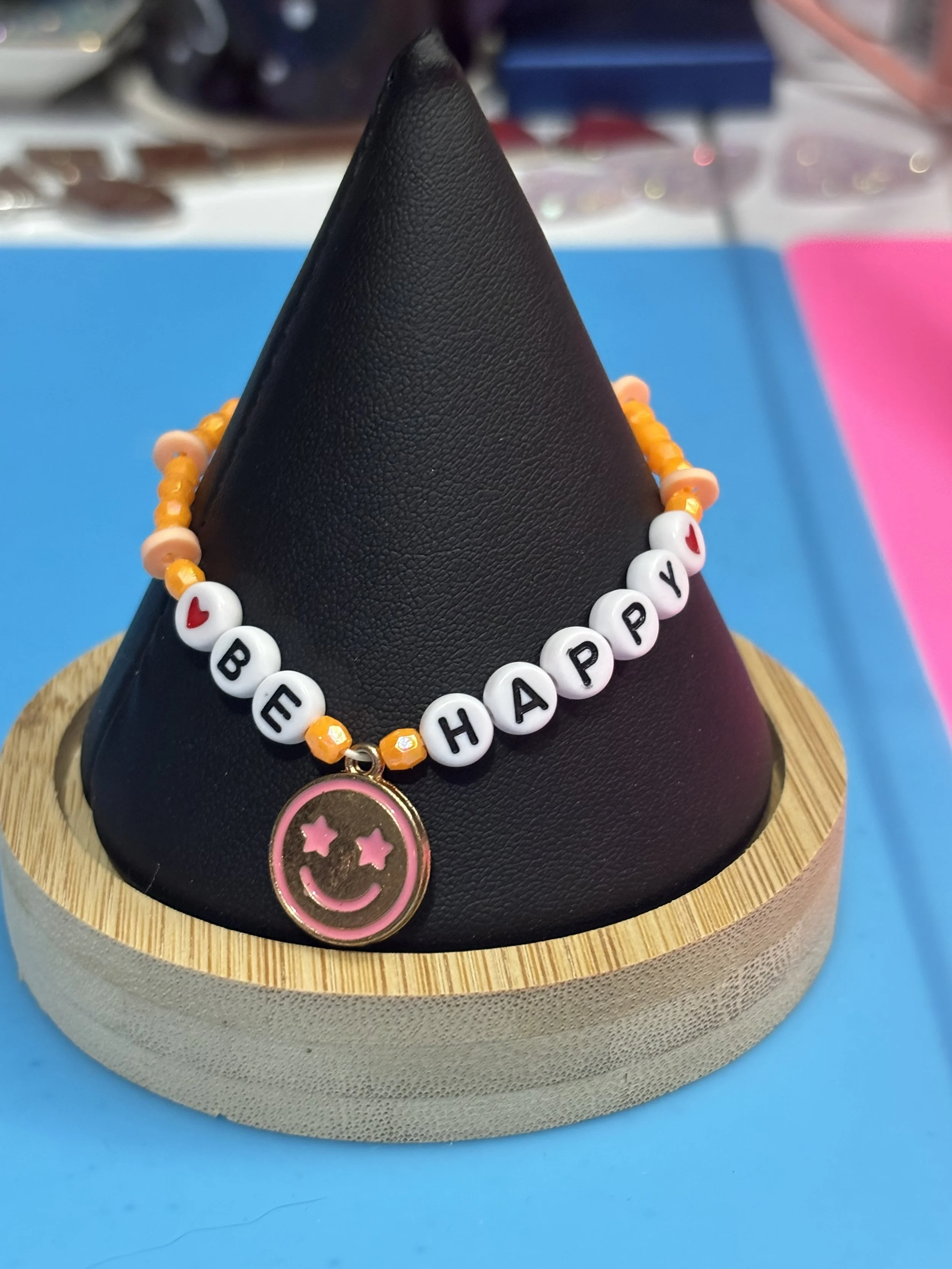 Be Happy Charm bracelet