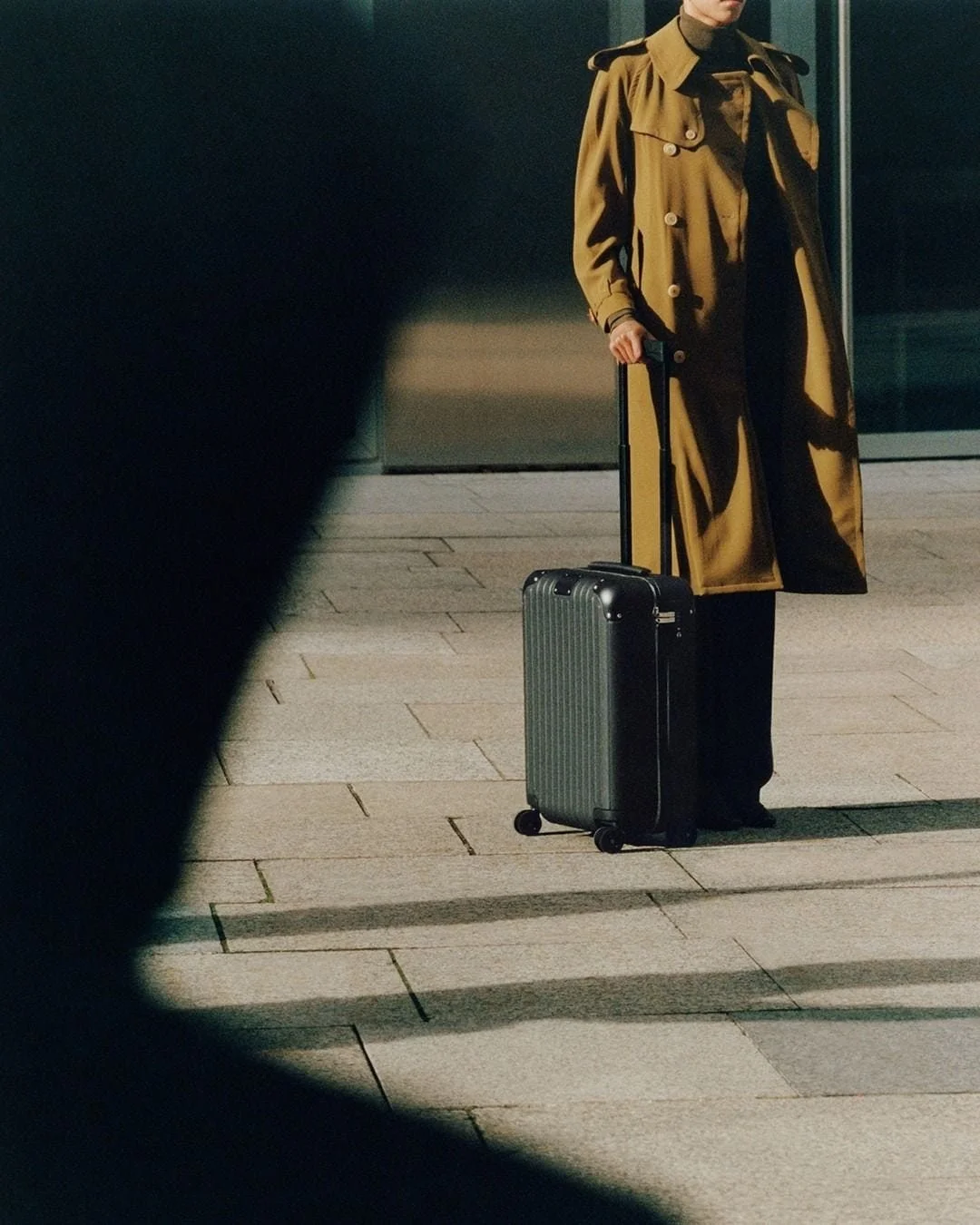 International executive candidate arriving for a high-level placement meeting in Lausanne.
