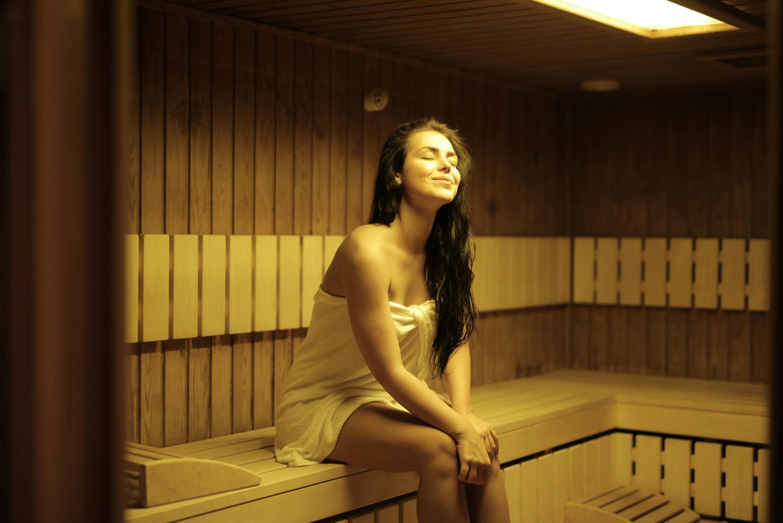 RECUVR portable sauna and ice bath setup in Lincolnshire