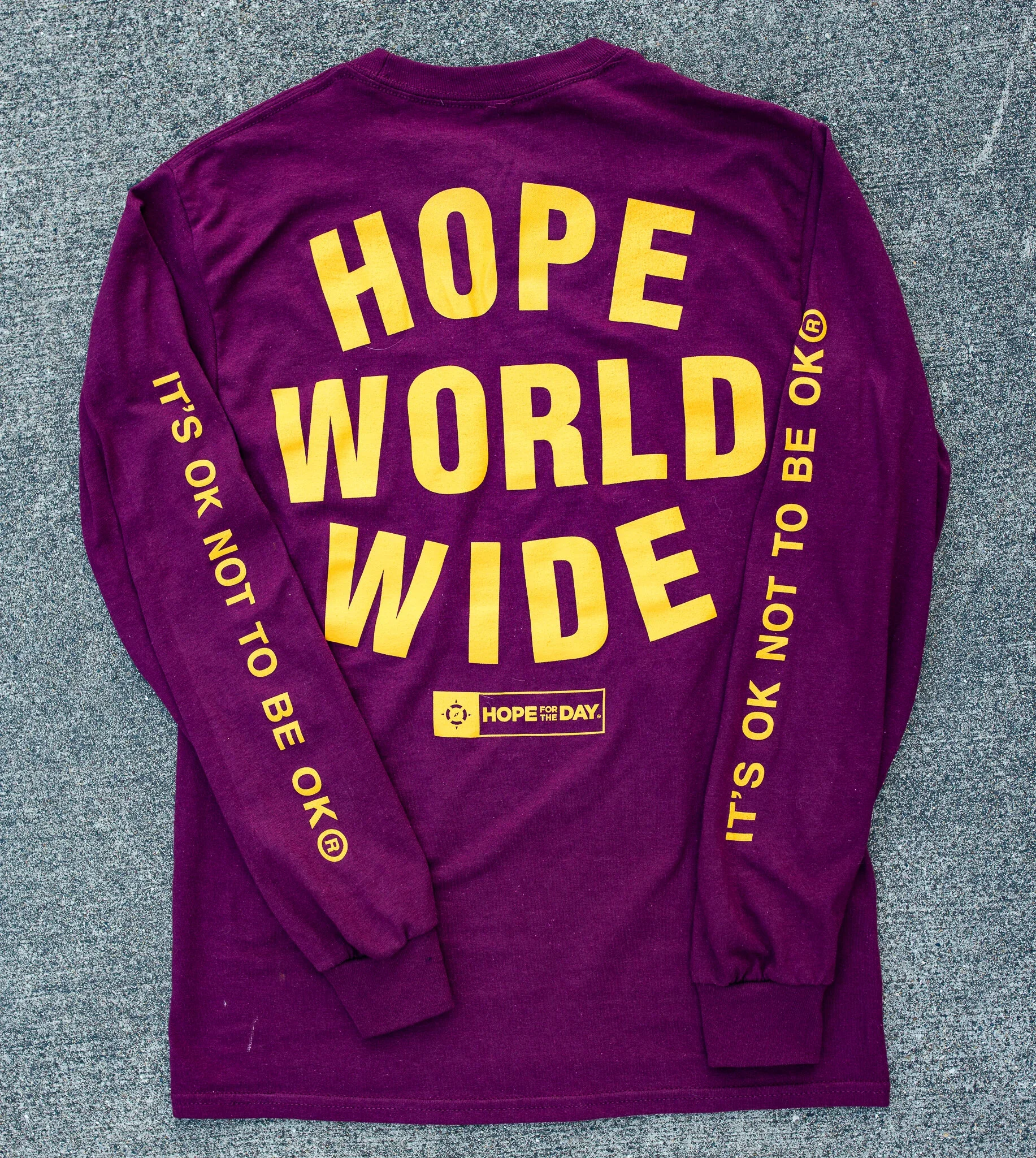 HOPE WORLD WIDE - Maroon