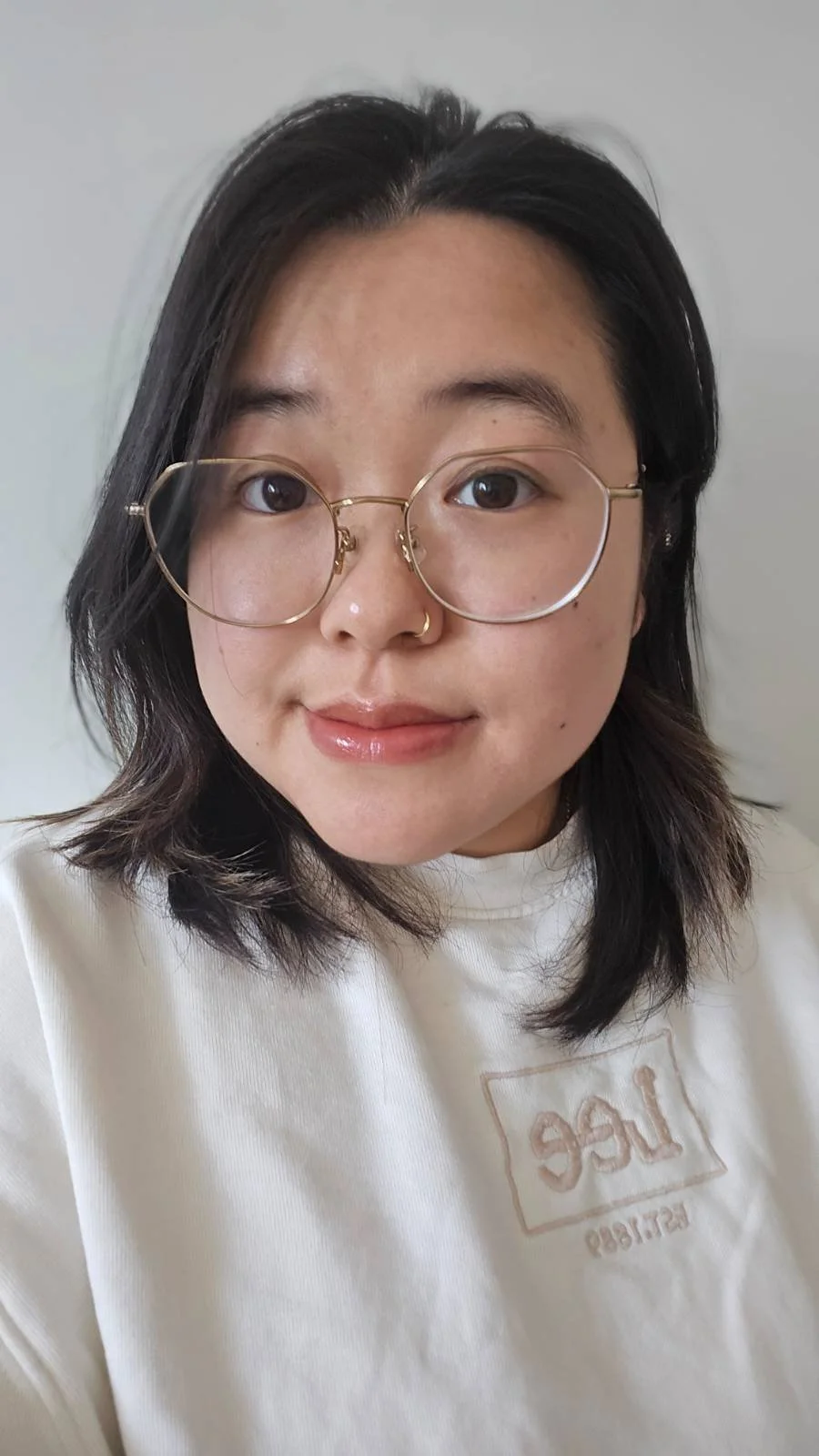 Asian Woman, UK Therapist,  BACP