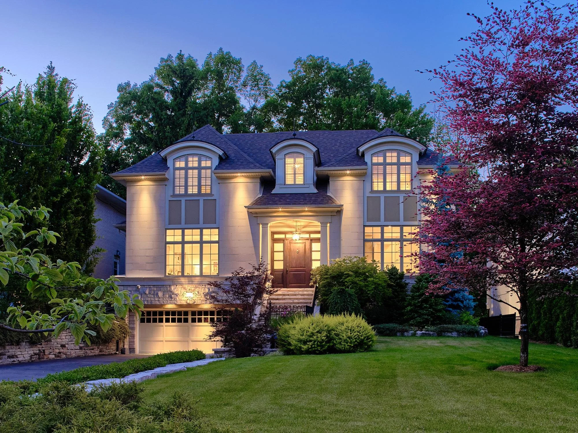 Buying a Home in Etobicoke: Why the Neighbourhood Matters