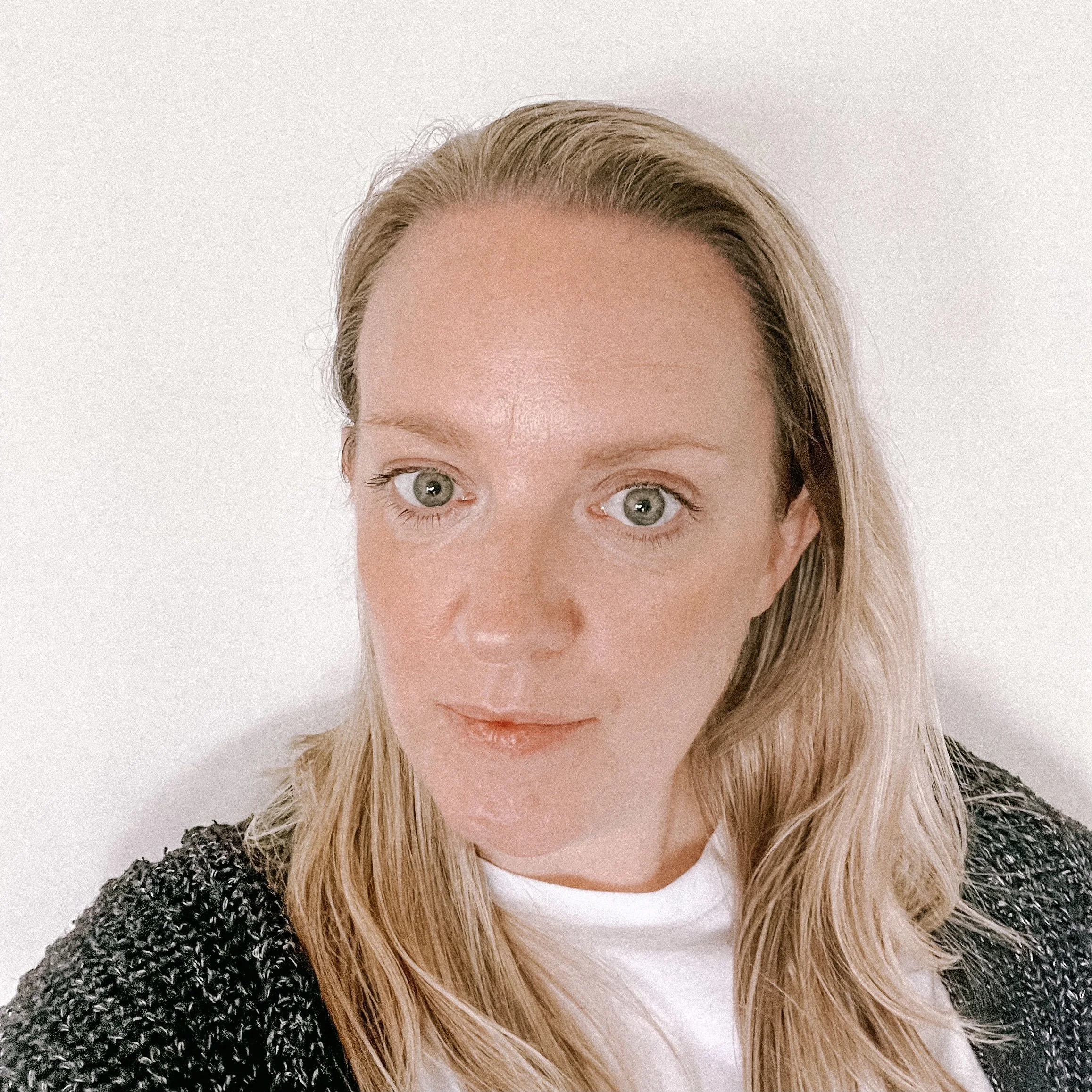 Senior yoga and meditation teacher profile photo