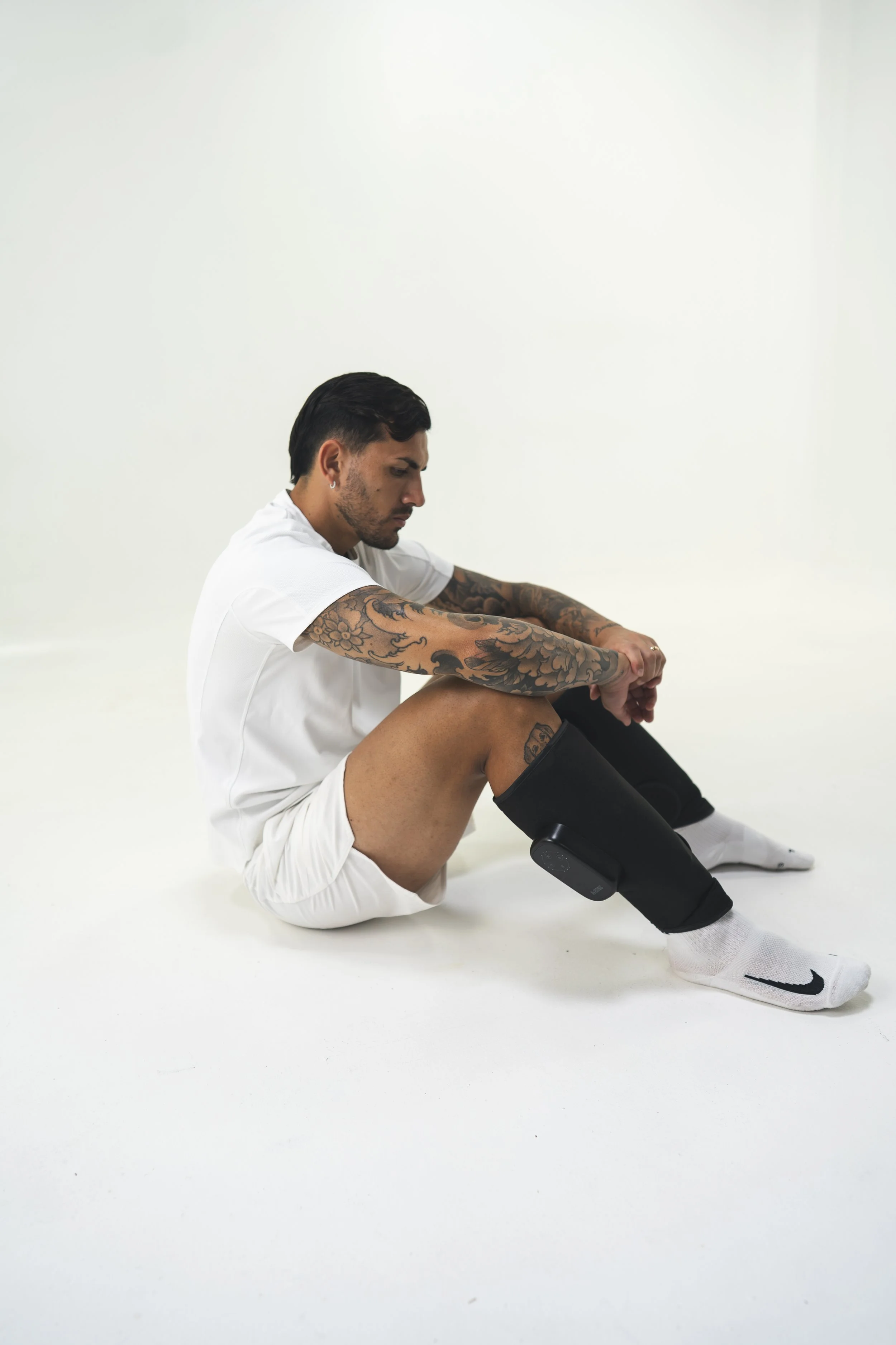 Leandro Paredes, jugador de la Selección de Futbol Argentina y Boca Jrs, usando Boss Move de Boss Recovery para recuperar.