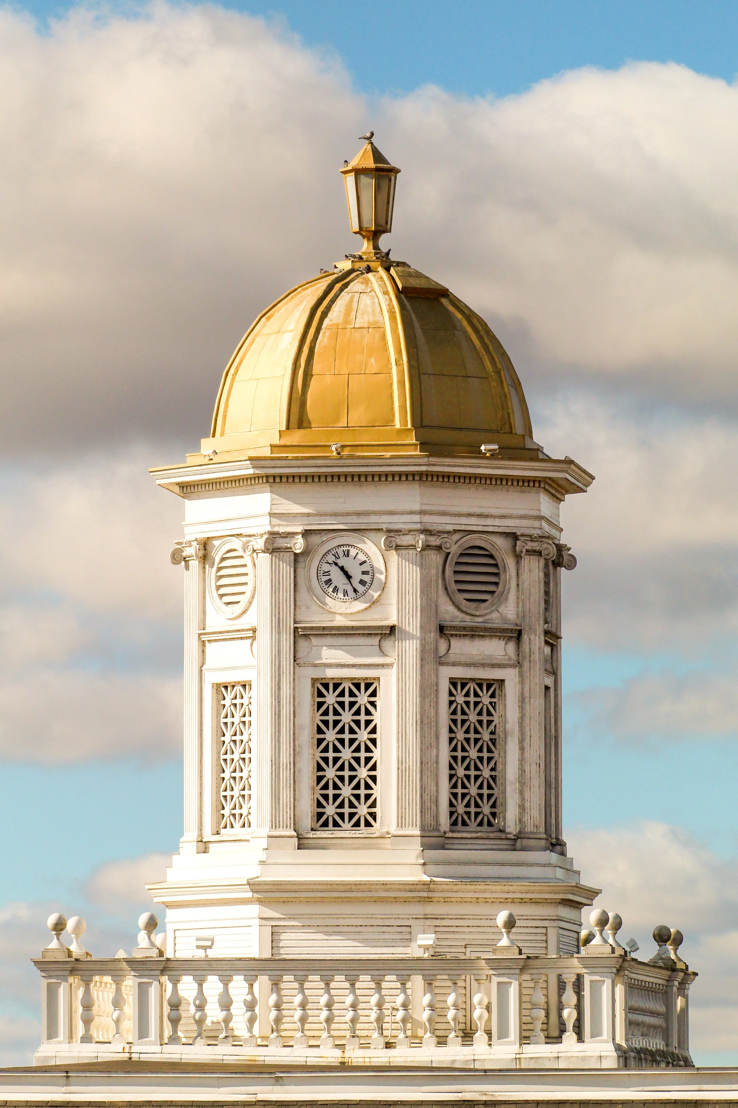 Bloomsburg University Carver Hall's Golden Dome during PSPA Regional Student Journalism Competition. Photo by Emily Hoban. 