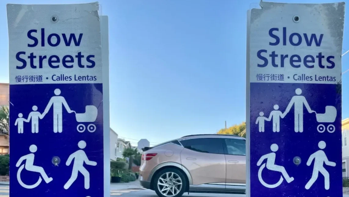 Slow Streets Sign