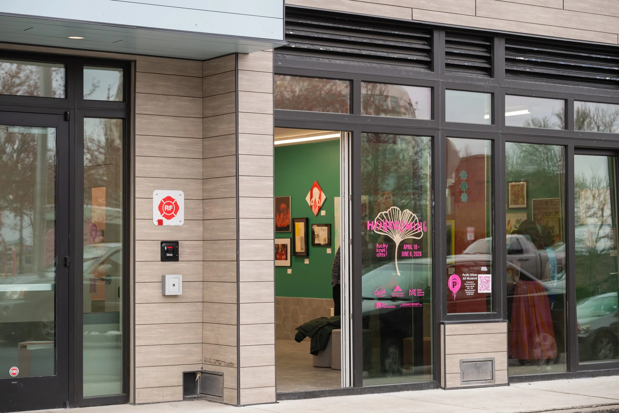 Lucky Knot Arts Exhibition -33.jpg