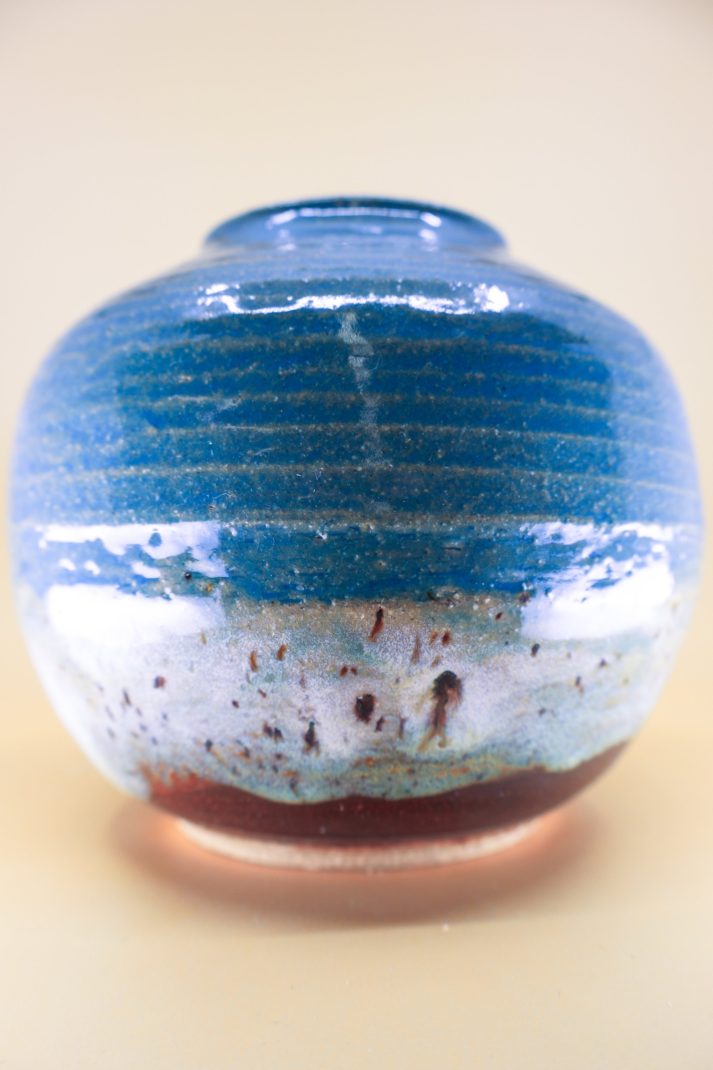 Blue Walnut Round Stoneware Vase