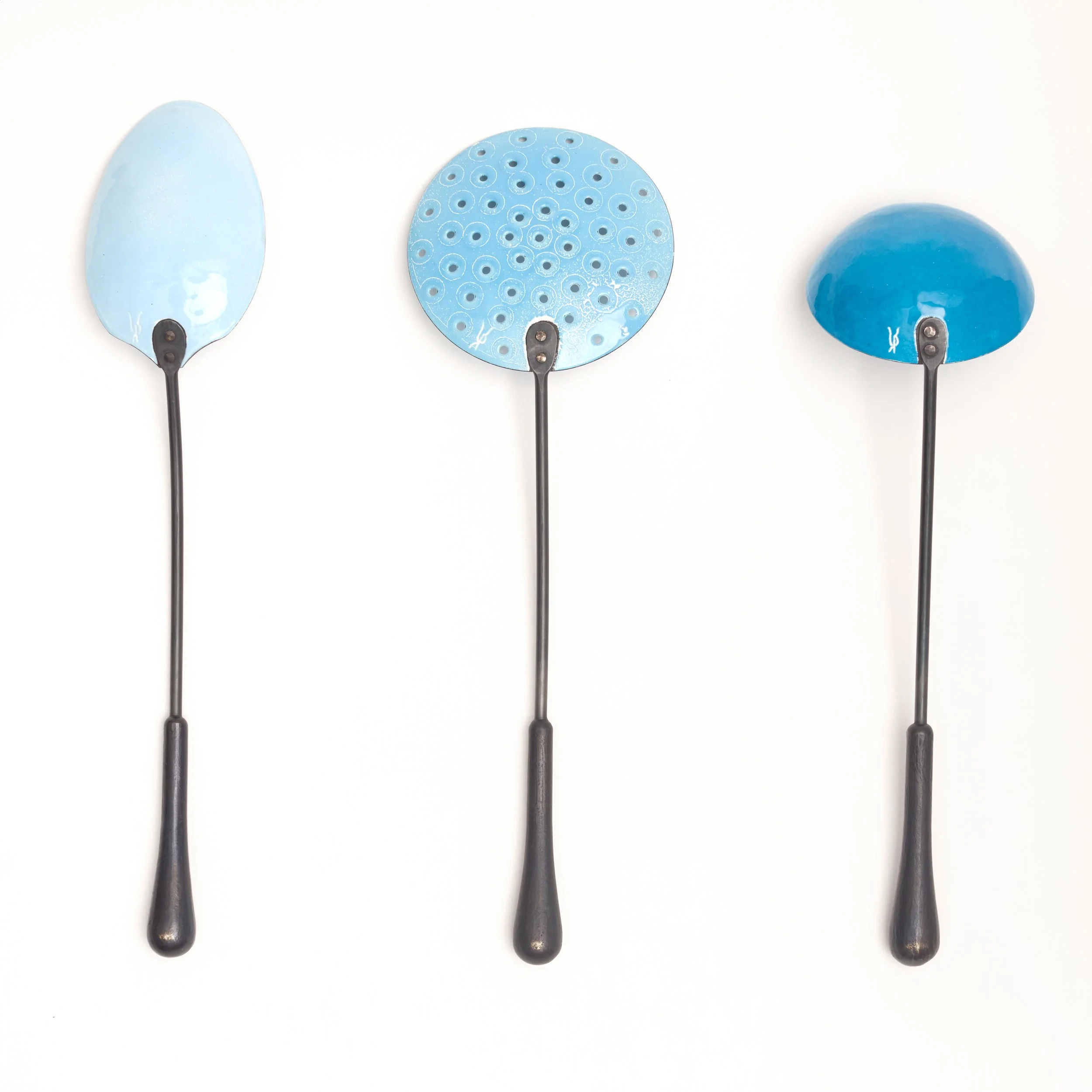 blue-enamel-utensils-113-Edit1.jpg