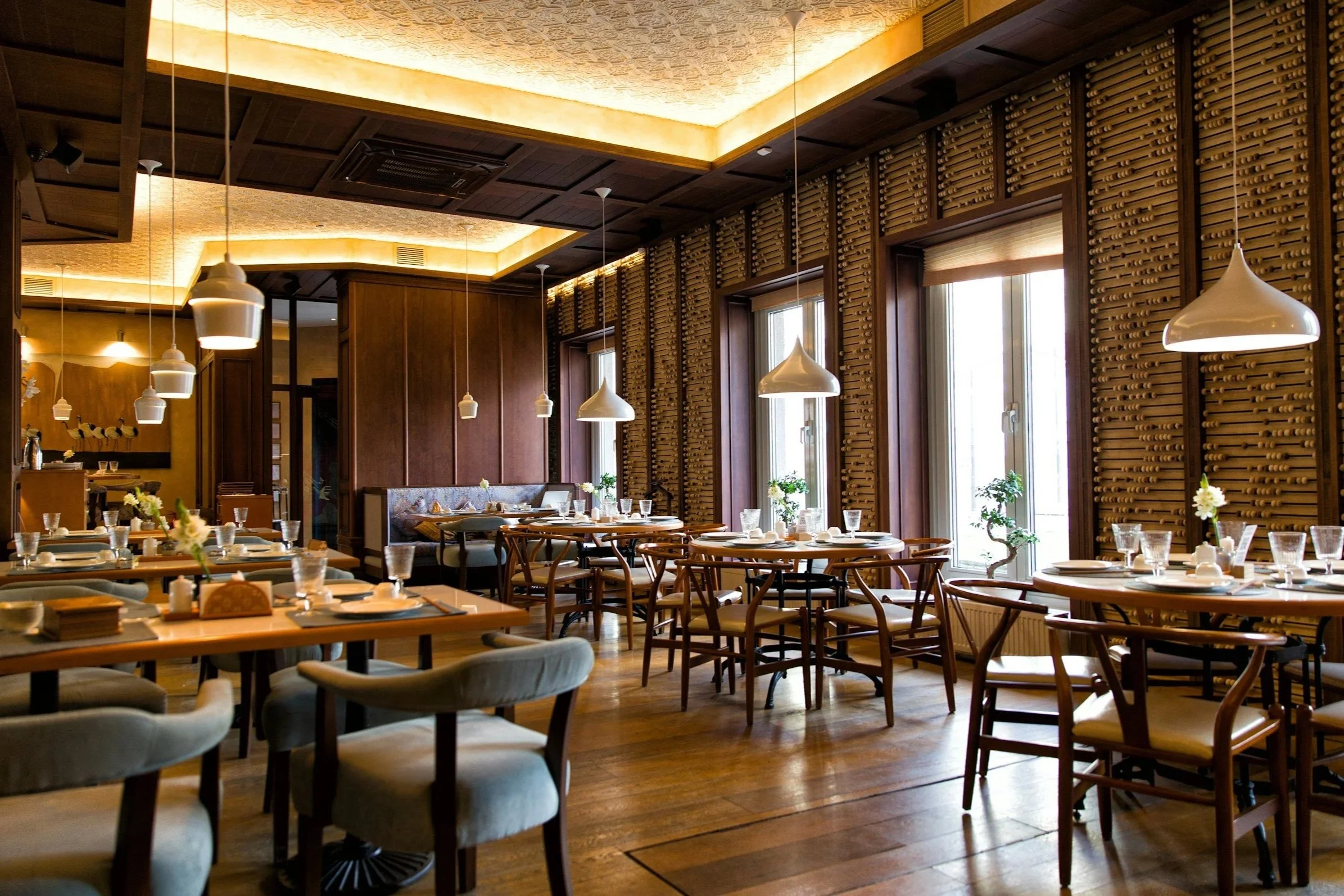 Elegant restaurant dining room