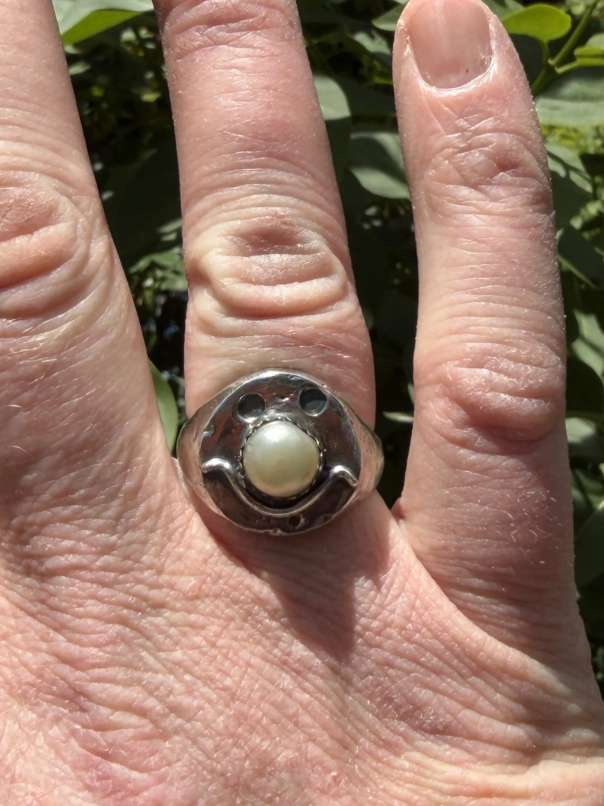 Smiley Face Signet Ring with Rounded Pearl Button Nose