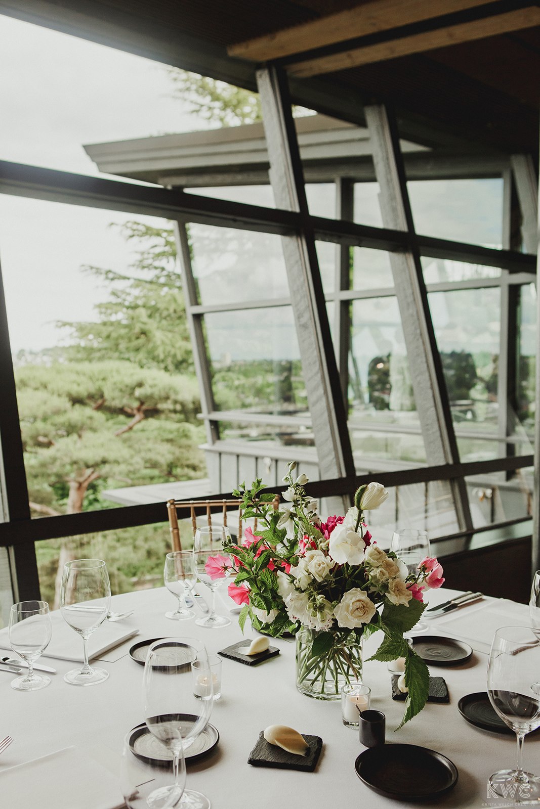 canlis-restaurant-wedding-laurentristan_kristawelchcreative-00231.jpg