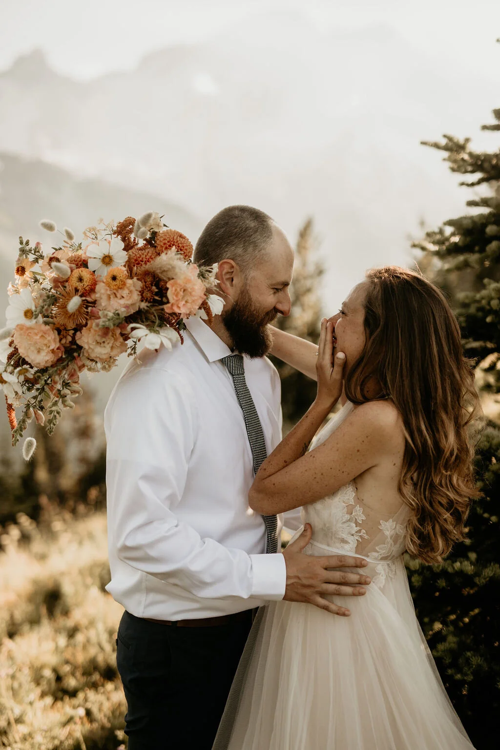 mt-rainier-sunrise-elopement-photographer-breeanna-lasher-275.jpg
