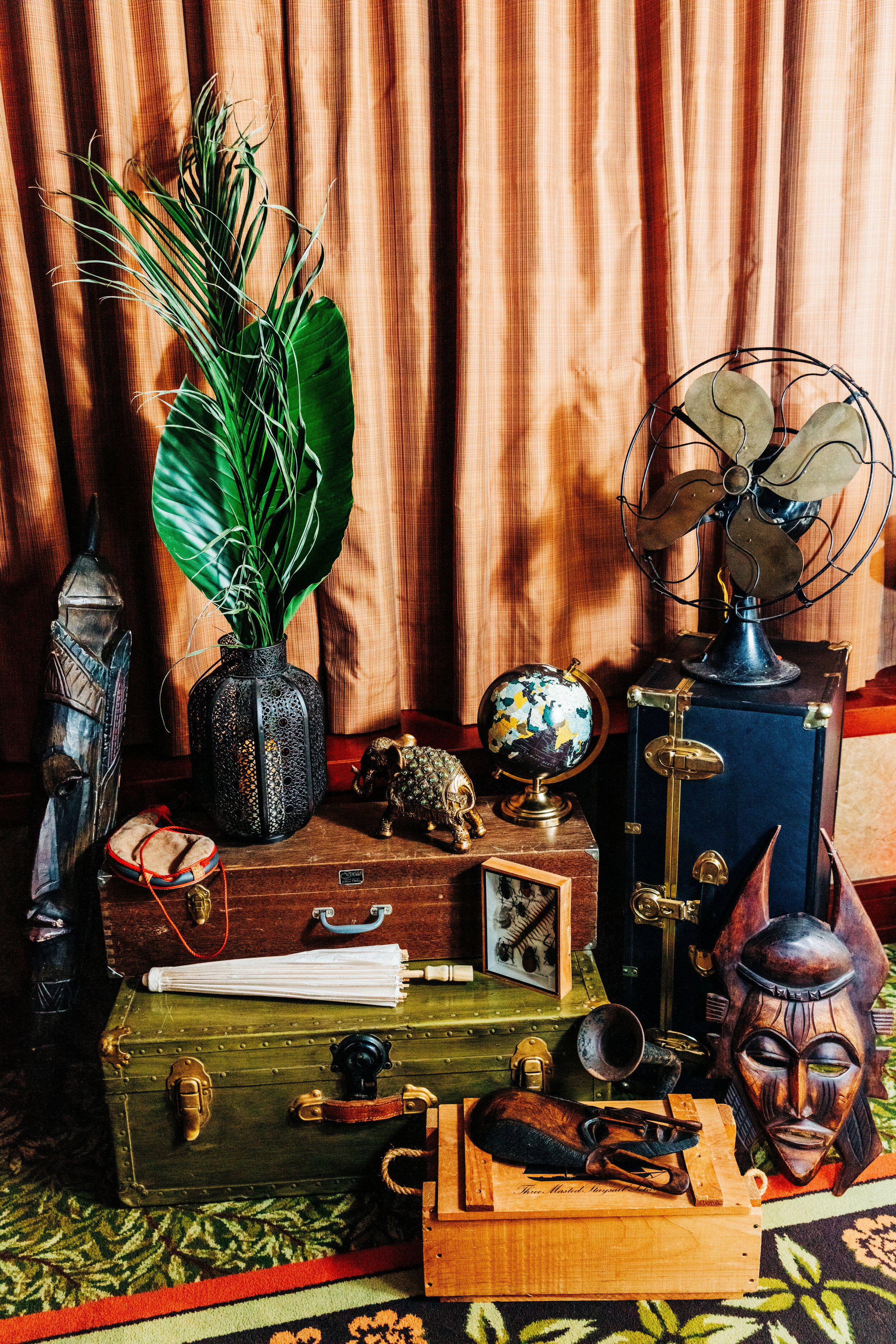 Rusted Vase floral Favorites-0005.jpg