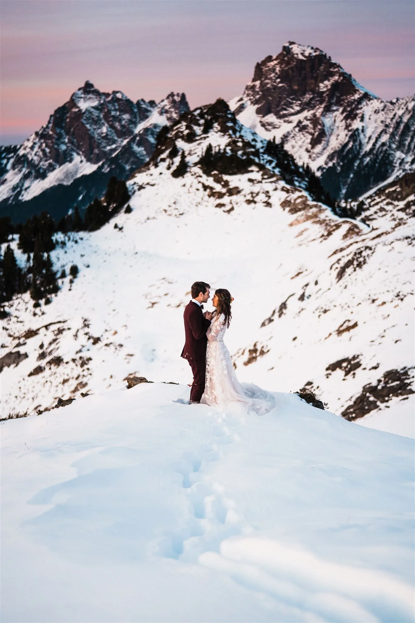 Isabel_Andrew_North_Cascades_Elopement_The_Foxes_Photography_2019_185_websize.jpg