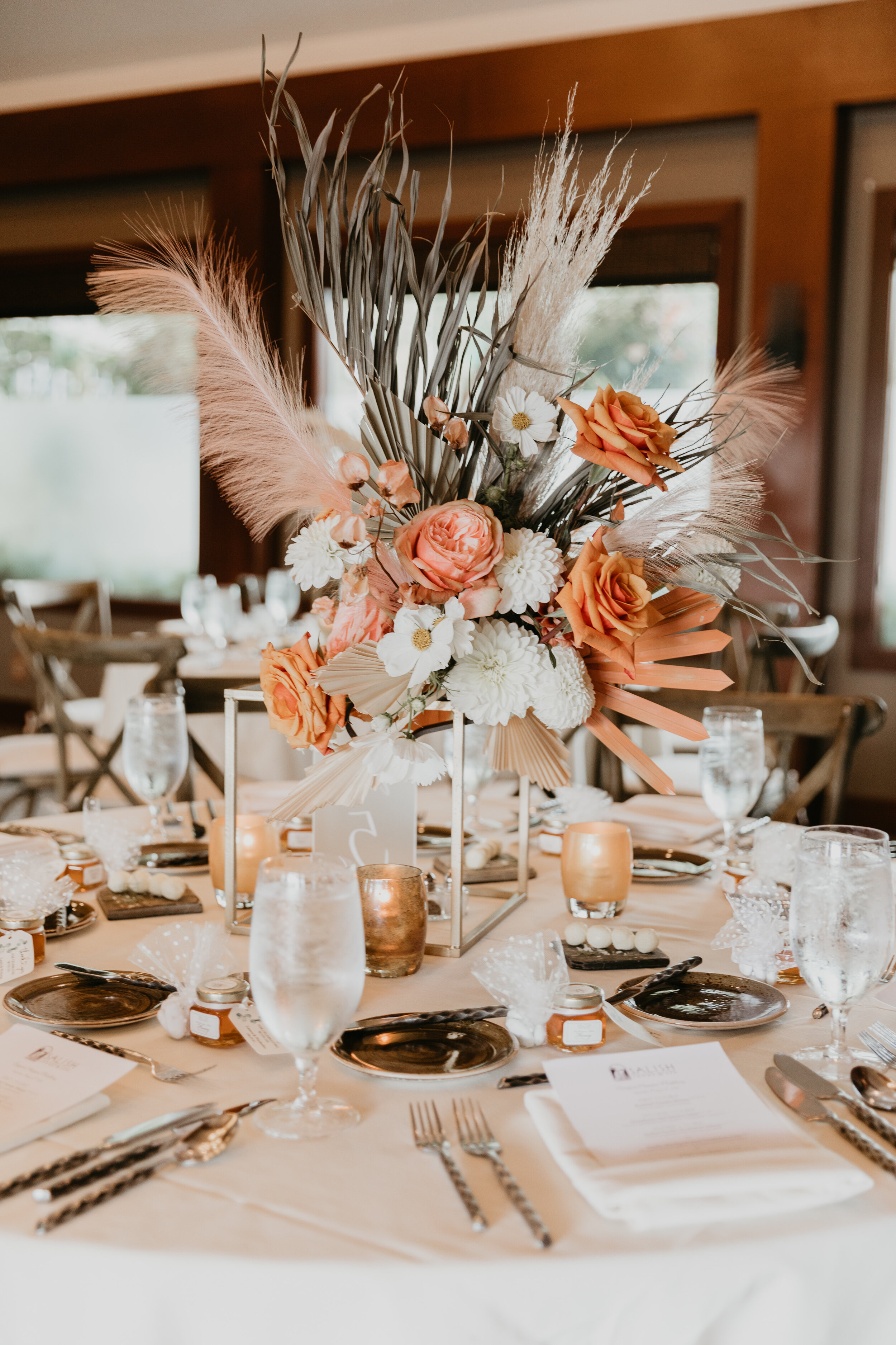 150Laura + Nick Snoqualmie Washington wedding.jpg