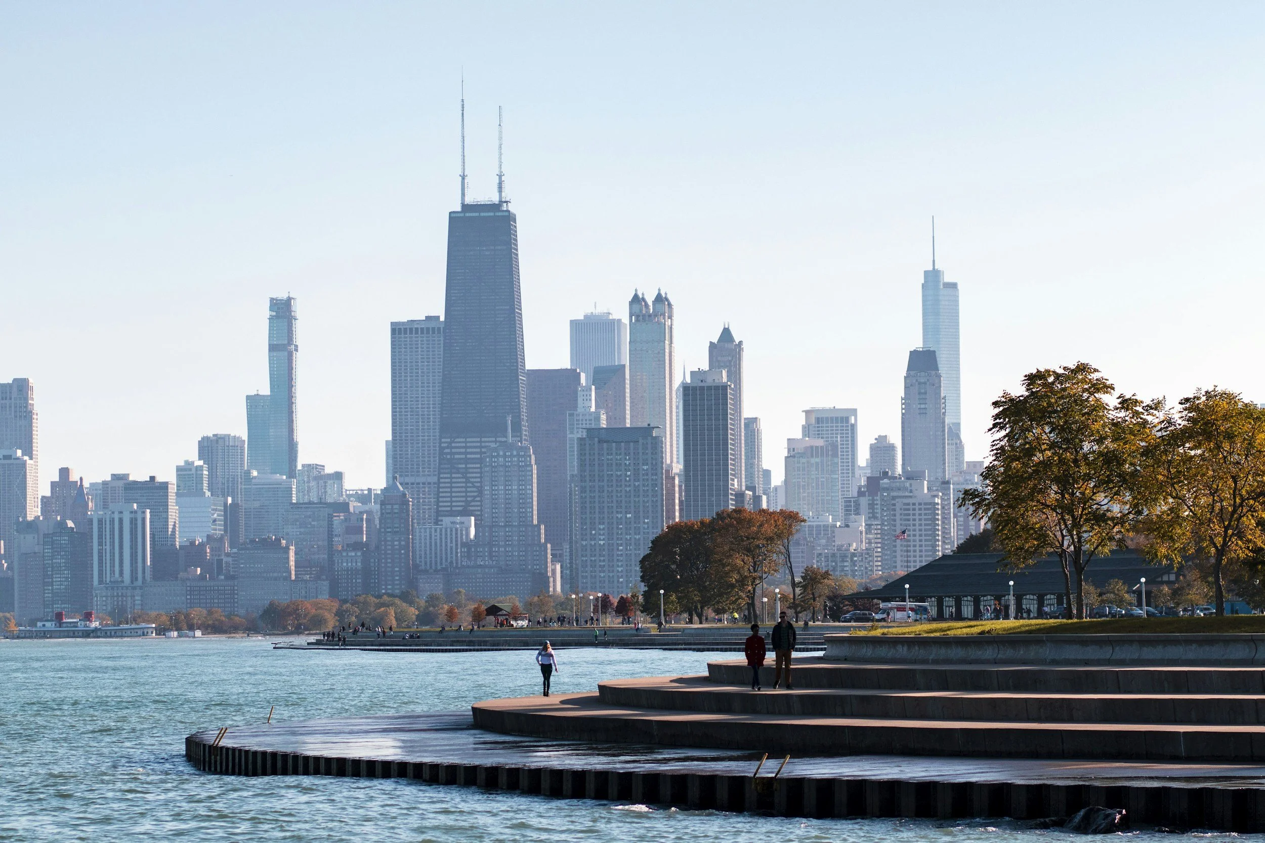 Chicago Has 200 Neighborhoods. Here's How to Find the Right One Before You Buy.