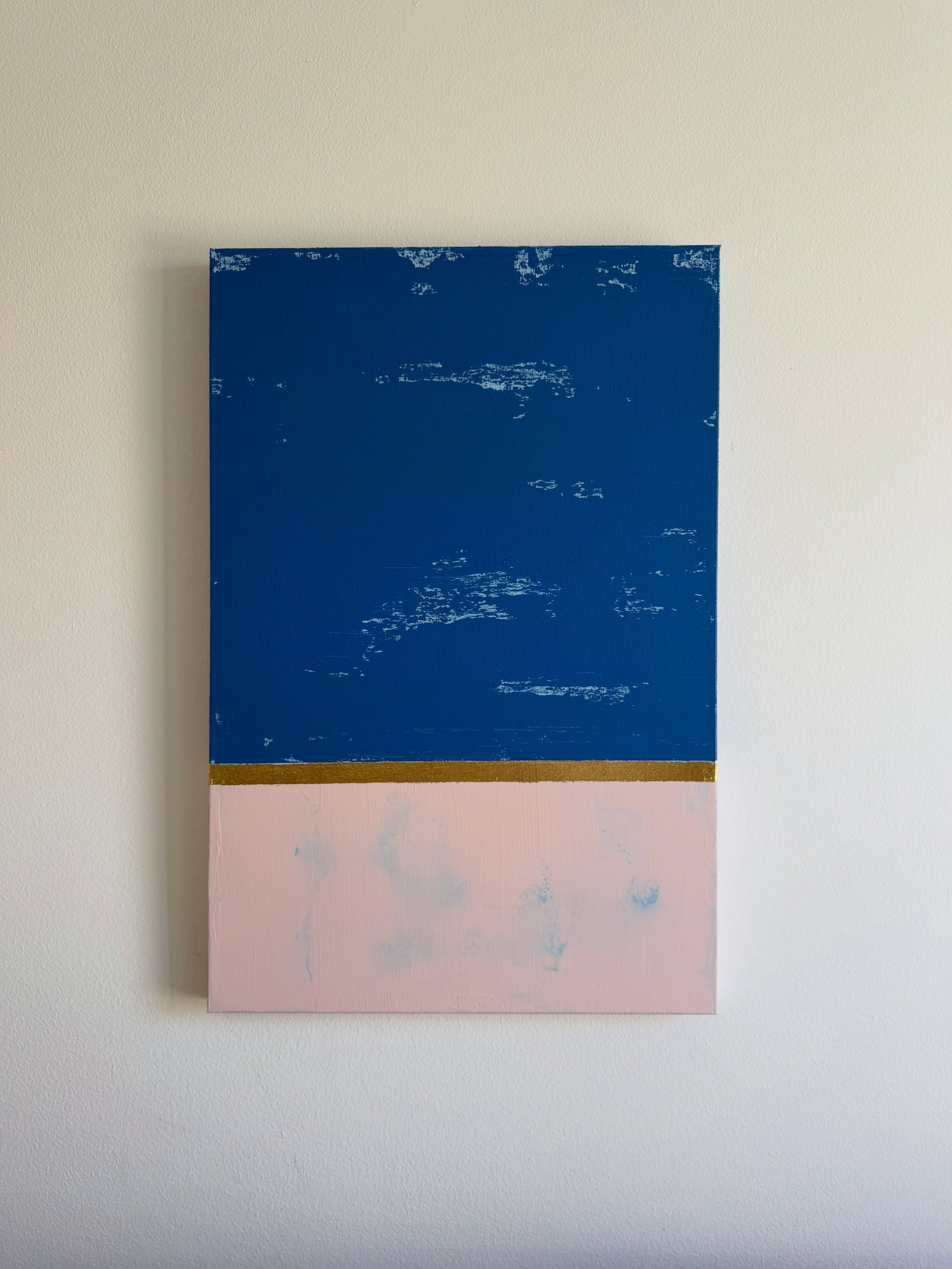 💙Cloud

24 &times; 36 inches (61 &times; 91.4 cm)
Acrylic and Gold Leaf on Canvas

Soft clouds drift across a deep blue sky, resting above a pale horizon touched with gold.

A quiet composition shaped by stillness, light, and distance.

Available on