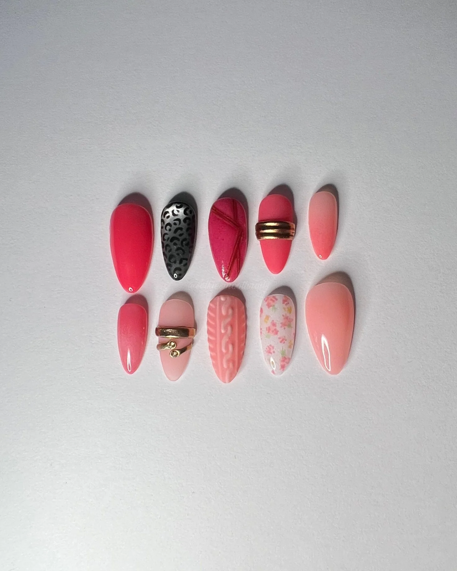 Do I look like your girlfriend? (Silent Hill 2, Mary/Maria inspired Press On Nails)