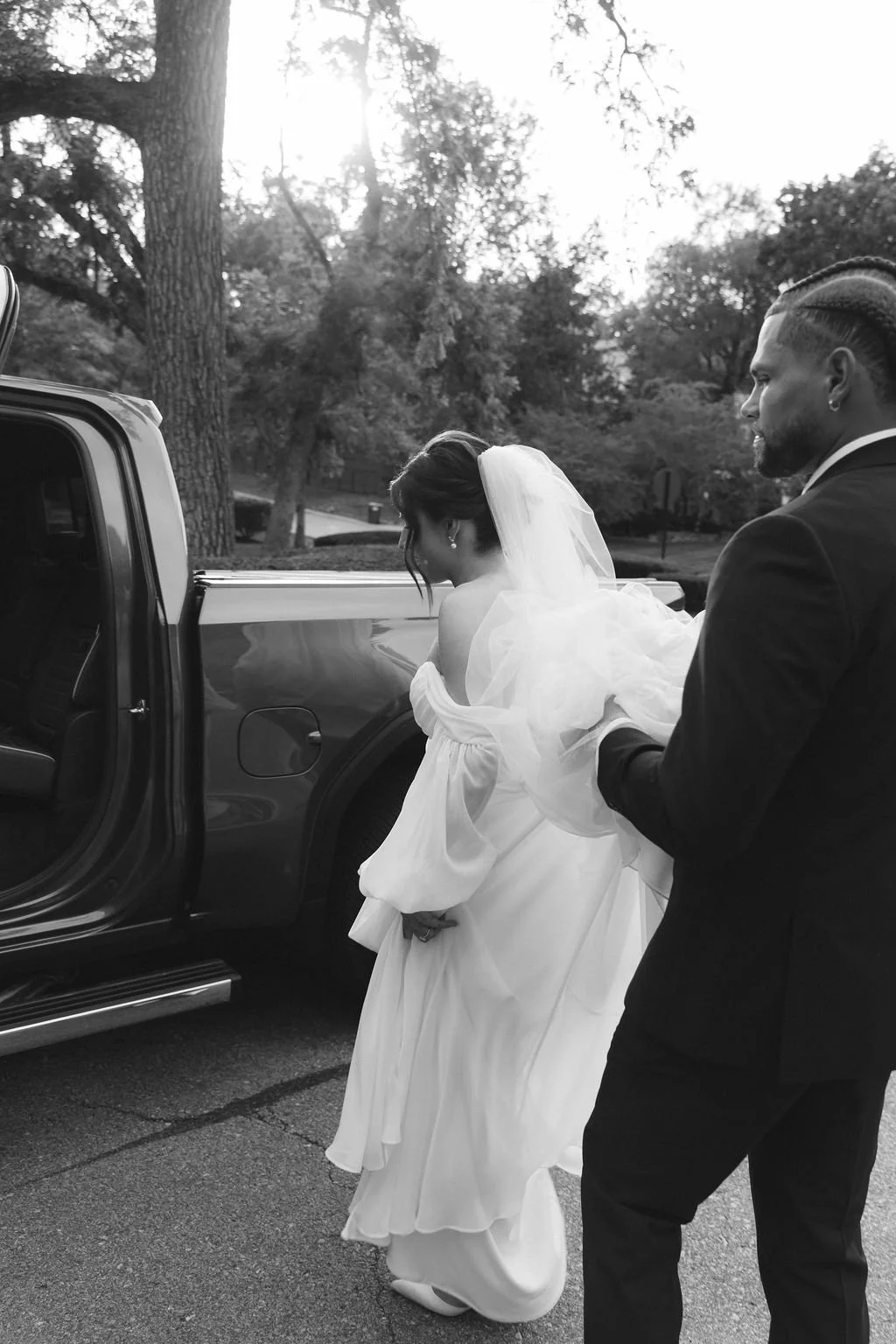 Everything You Need to Know Before Your Wedding Day Timeline