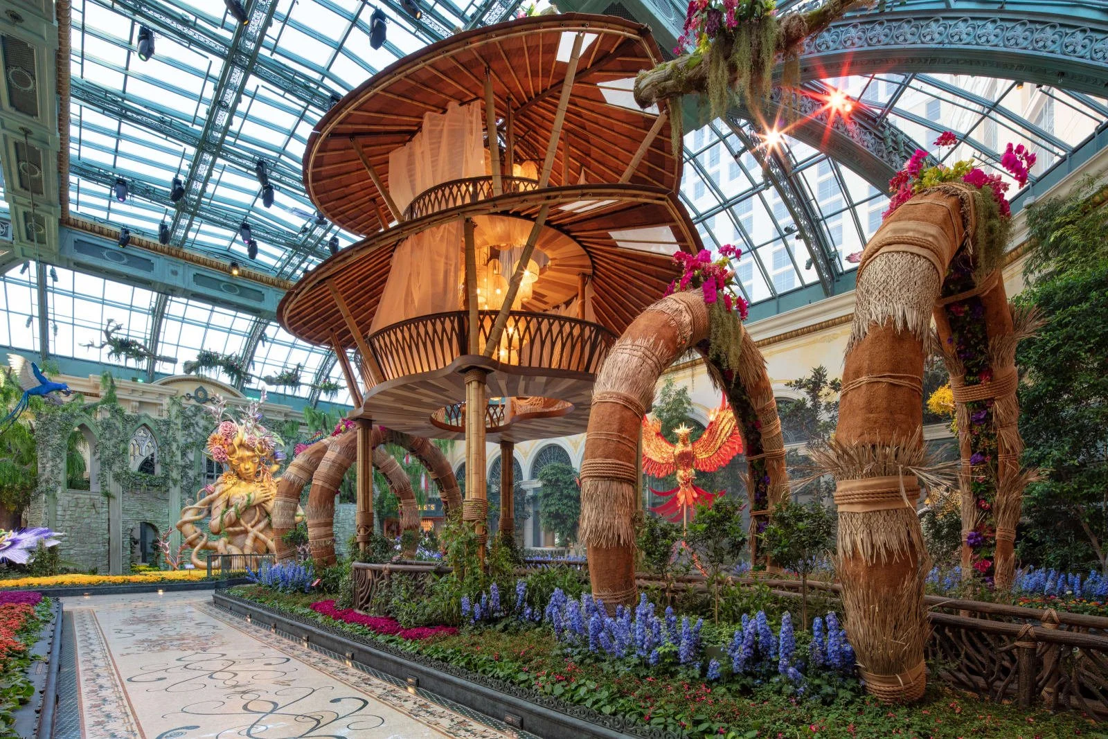 bellagio conservatory and botanical garden.jpeg