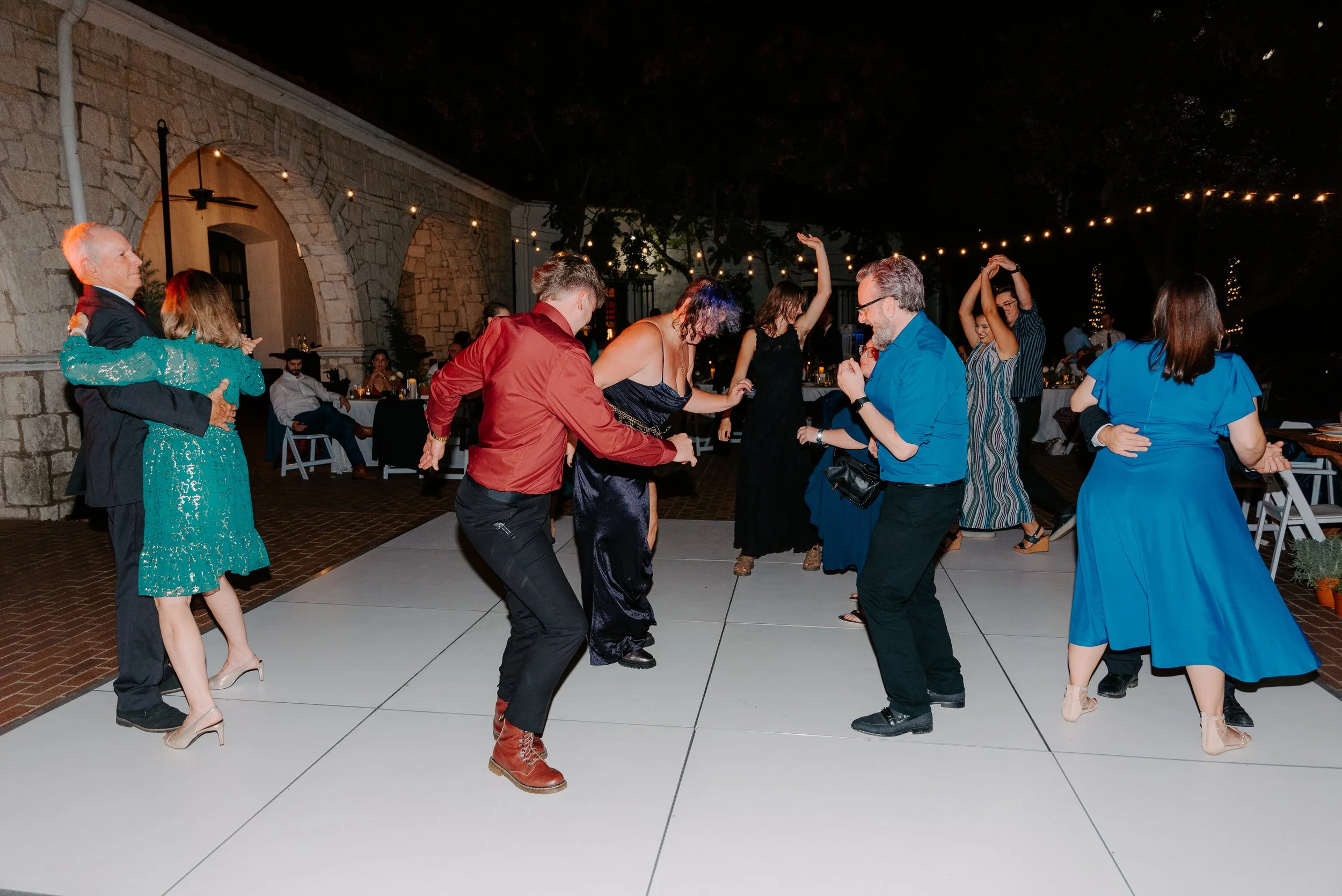 Dallas Arboretum + Gardens Wedding - Holmes Wedding - DANCE PARTY - Kyrsten Ashlay Photography-8.jpg