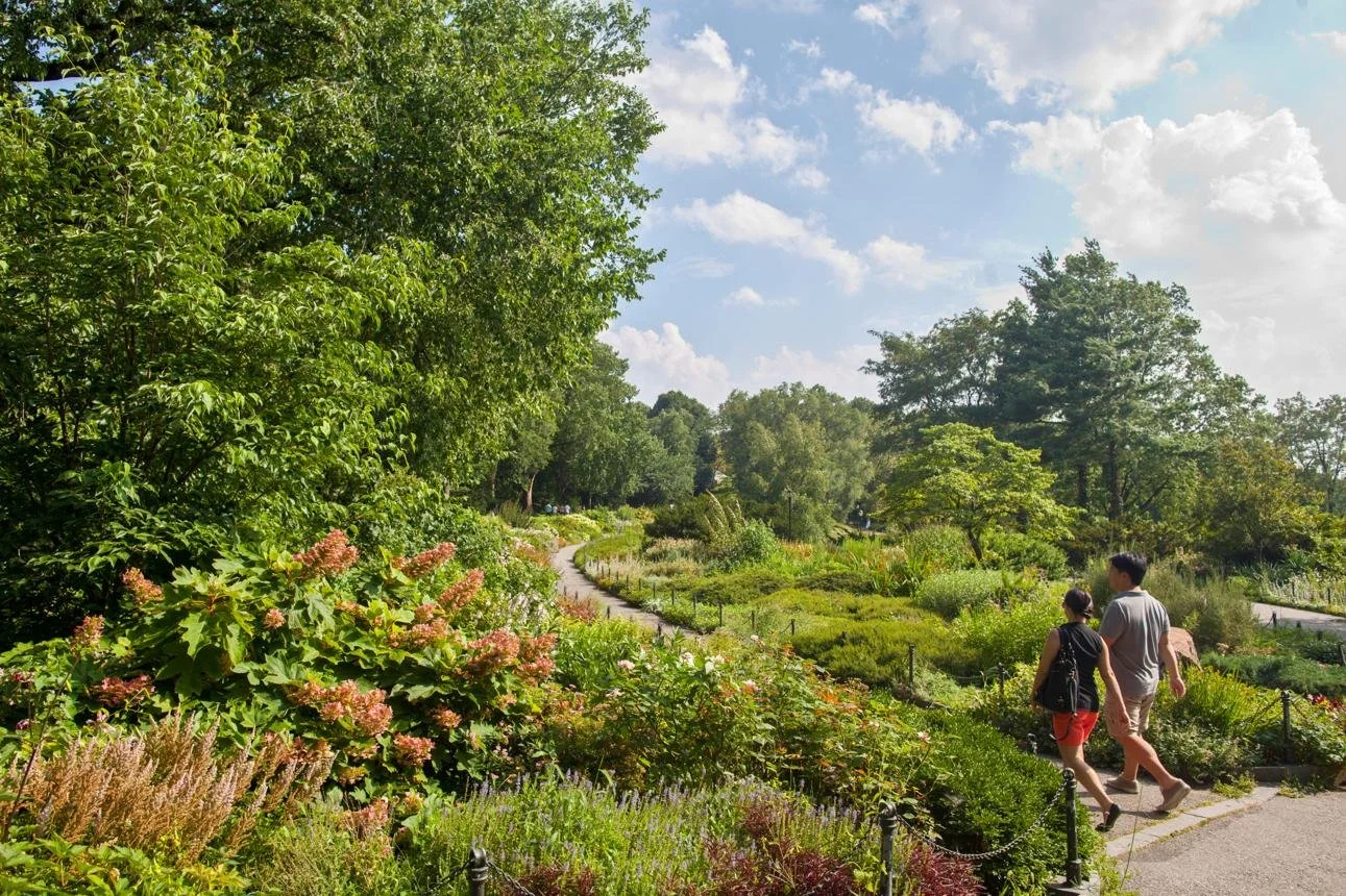 The Best NYC Parks for Family Photos—Beyond Central Park