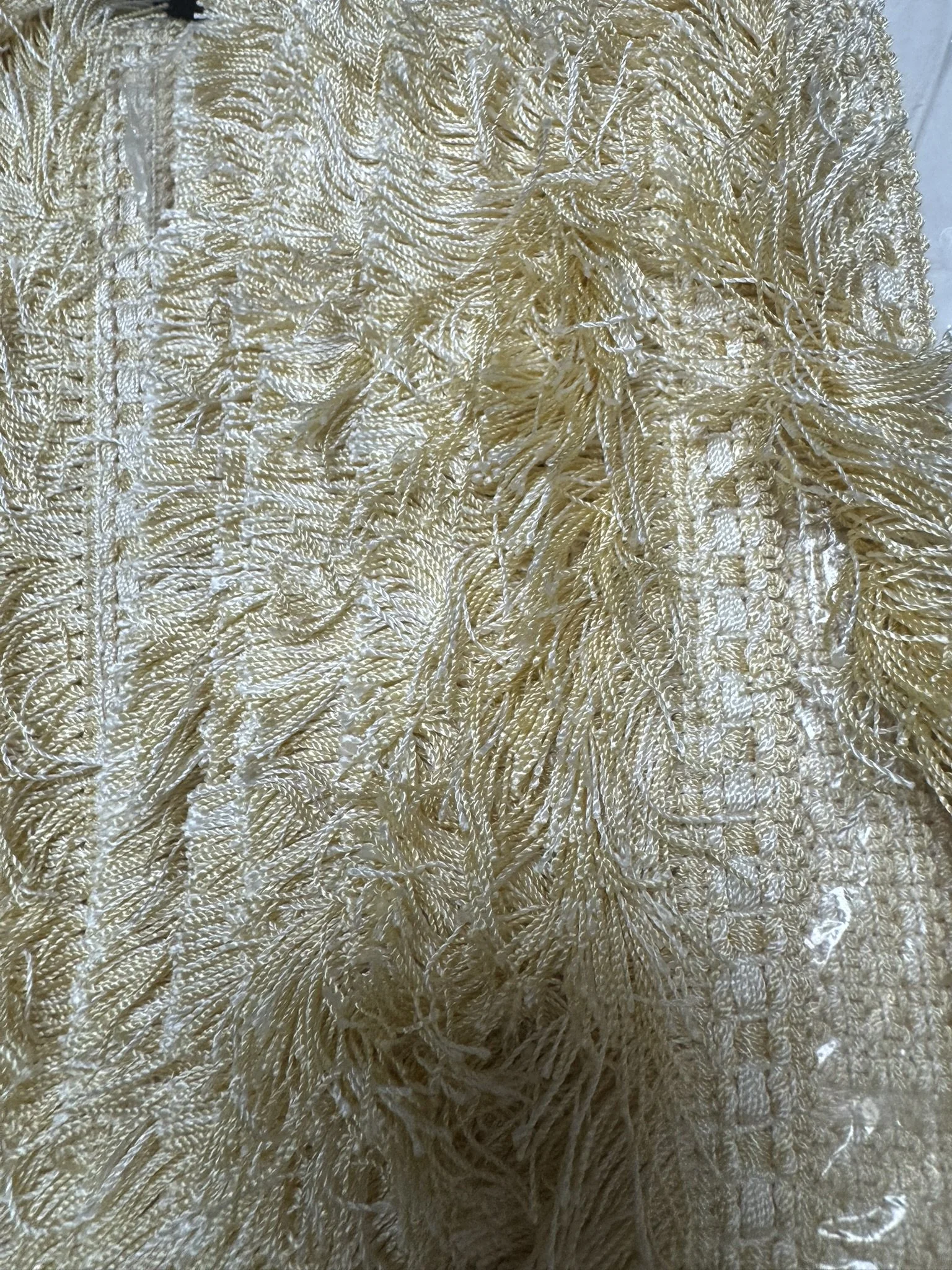 Creamy Gold Fringe Trim 5 yards