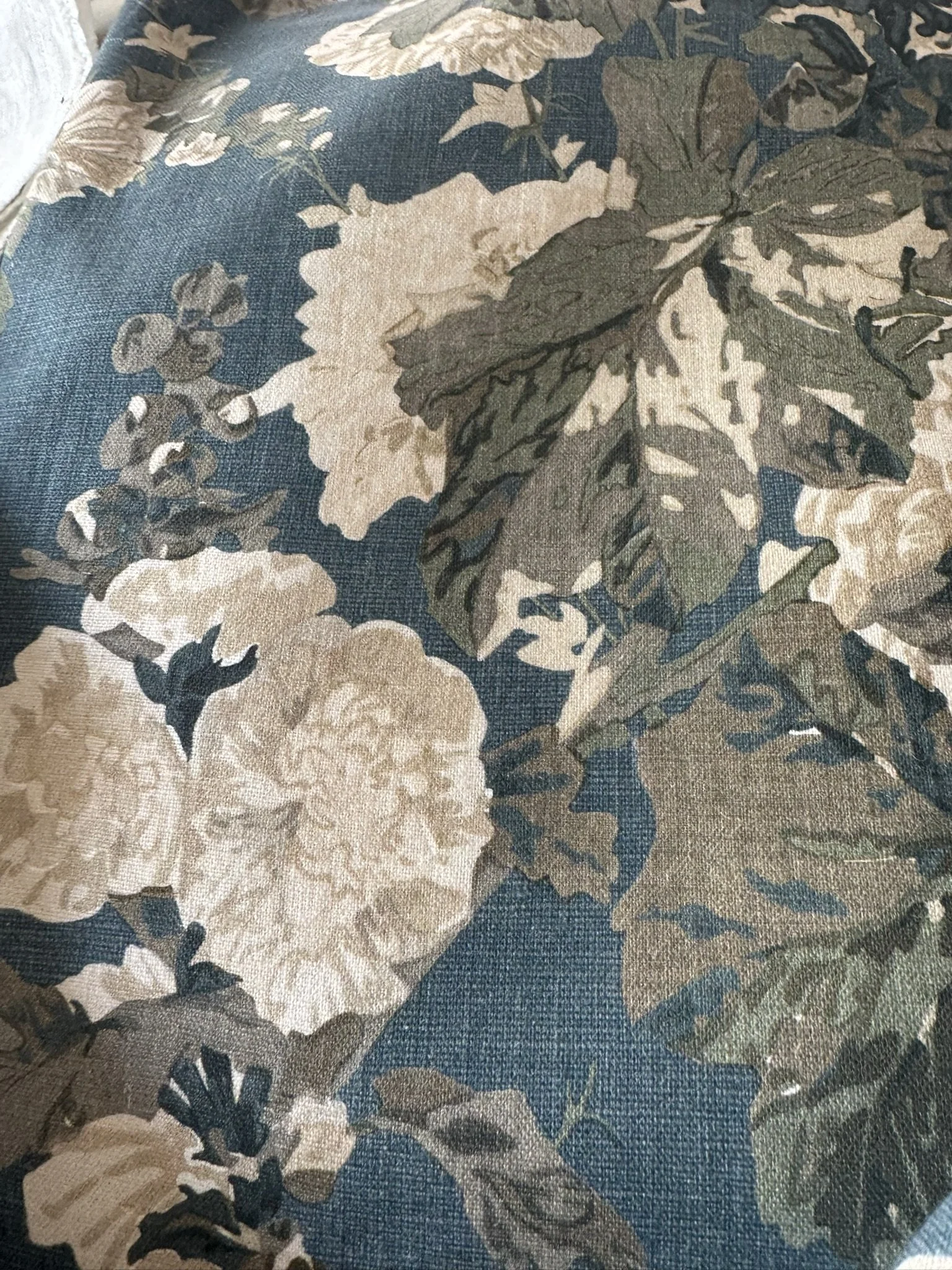 Ralph Lauren Alcea Floral Spring Frost