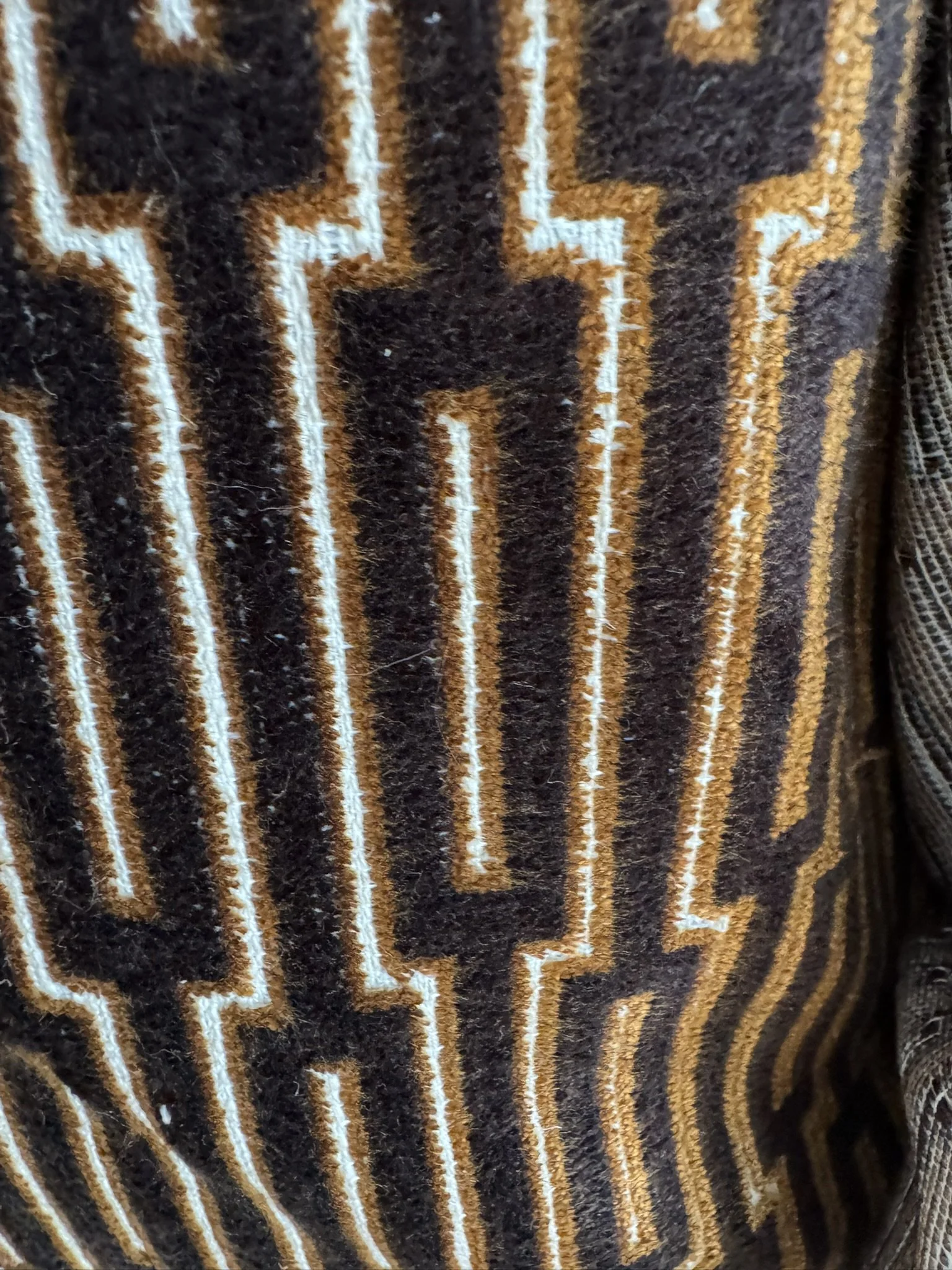 Eve Deco Zanzibar Thevenon Velvet Jacquard