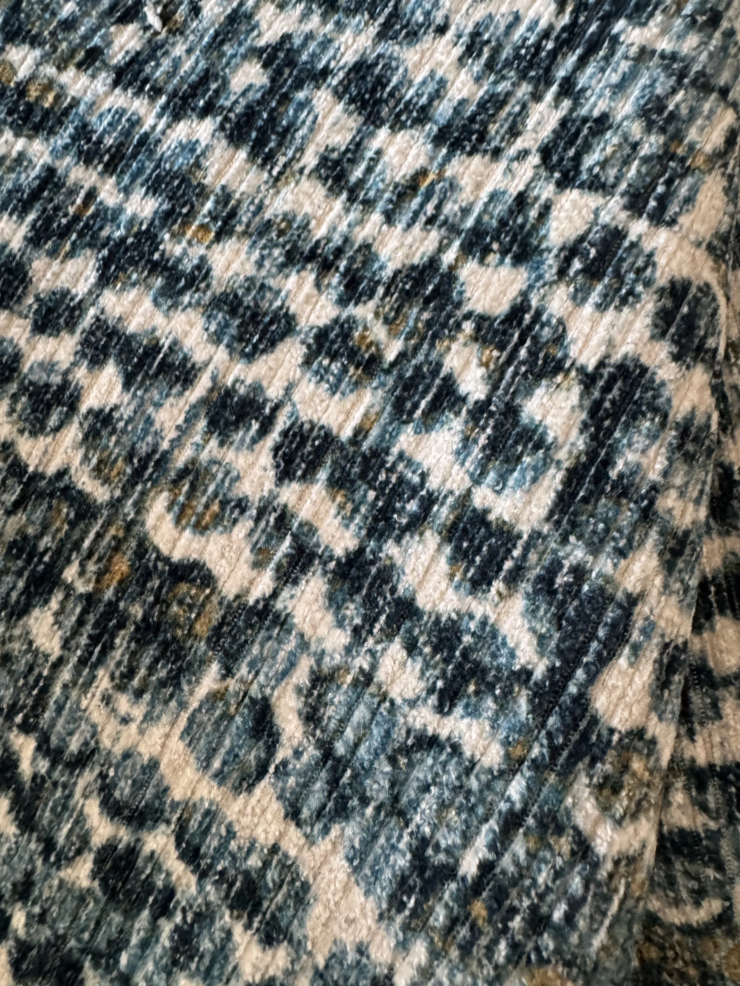 Romo Ezri Velvety Chenille