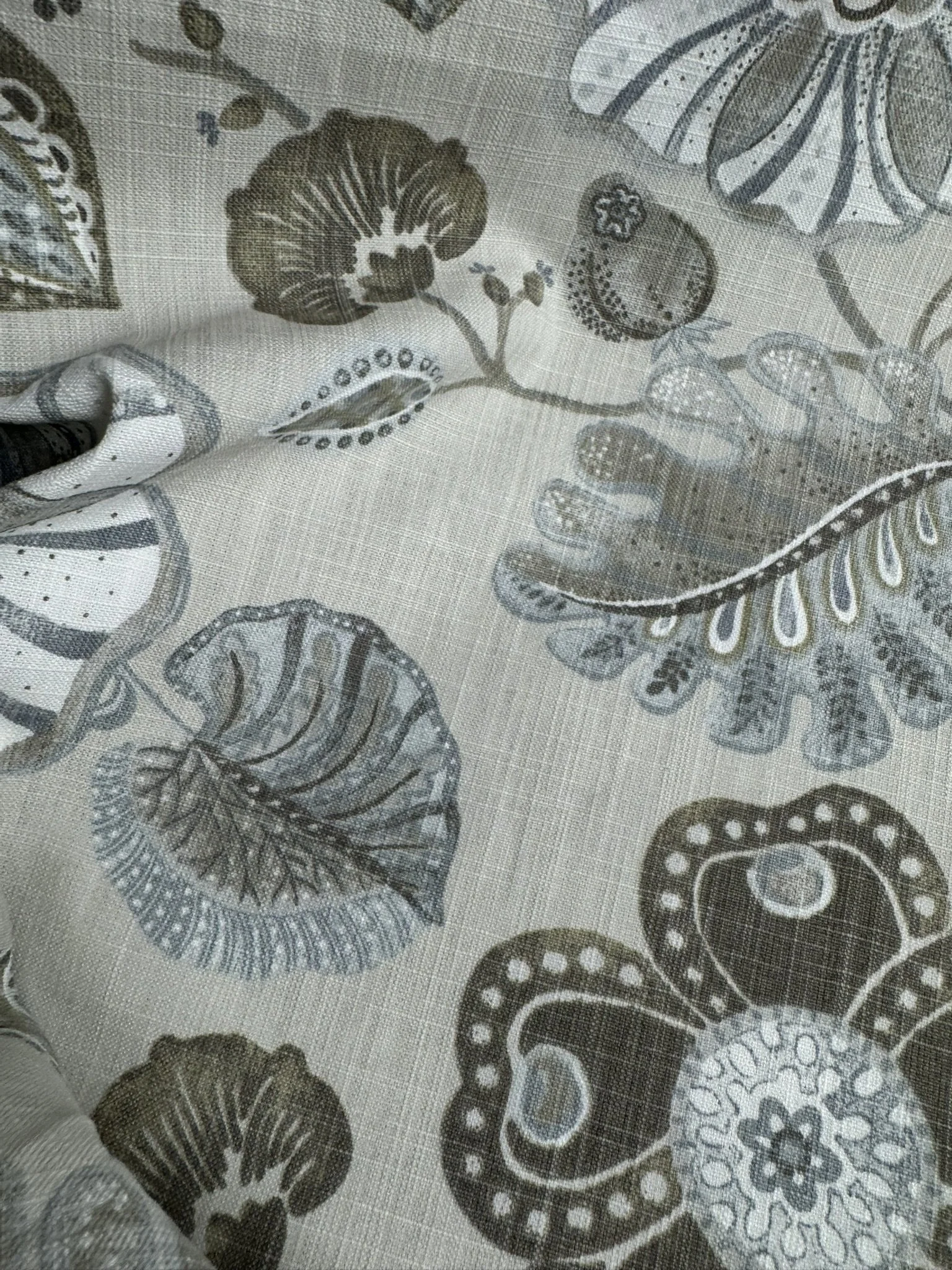 Fosham Flower Power Oyster Fabric