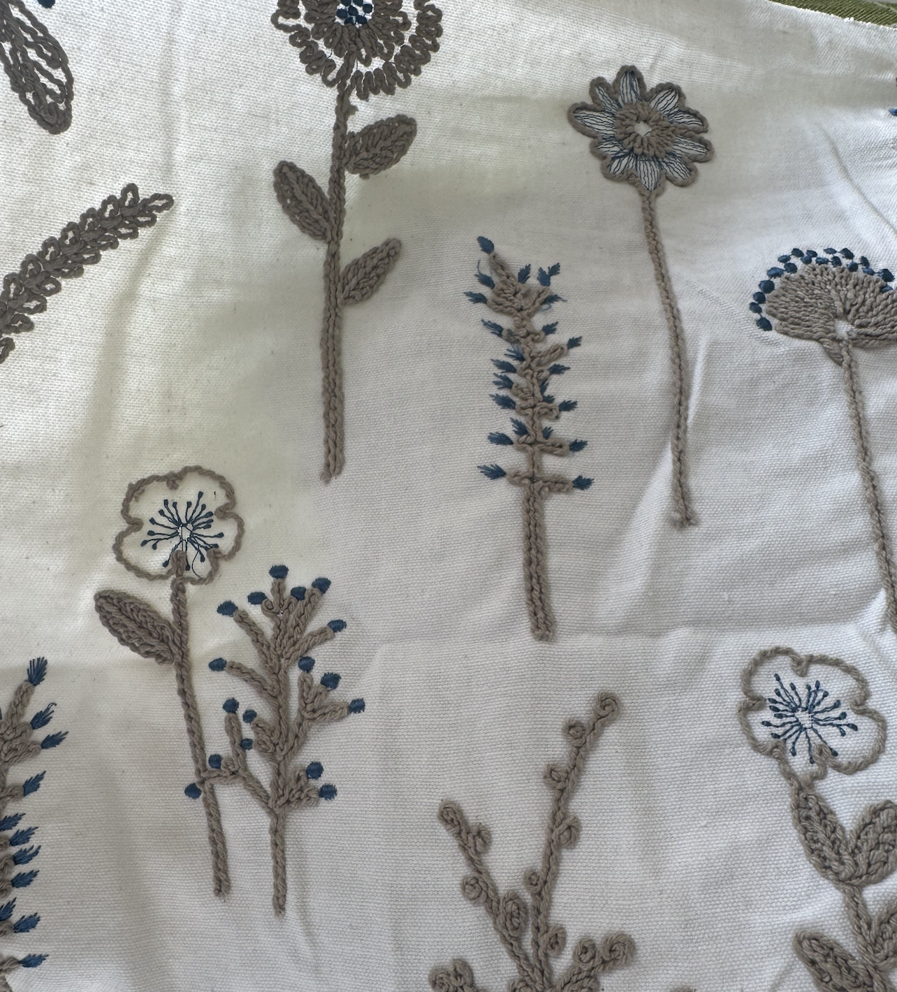 Darling Embroidered Floral