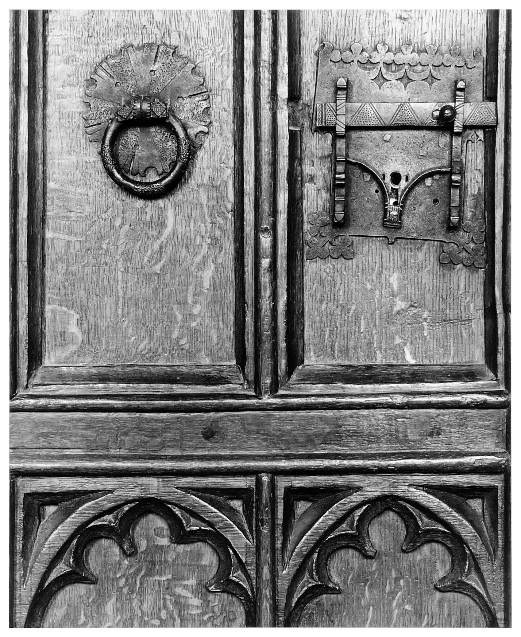 Ring & Deadbolt, Winchester
