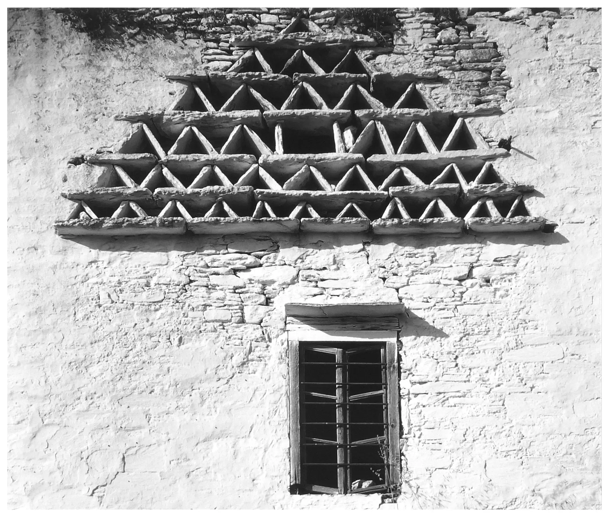 Dovecote Wall, Sifnos