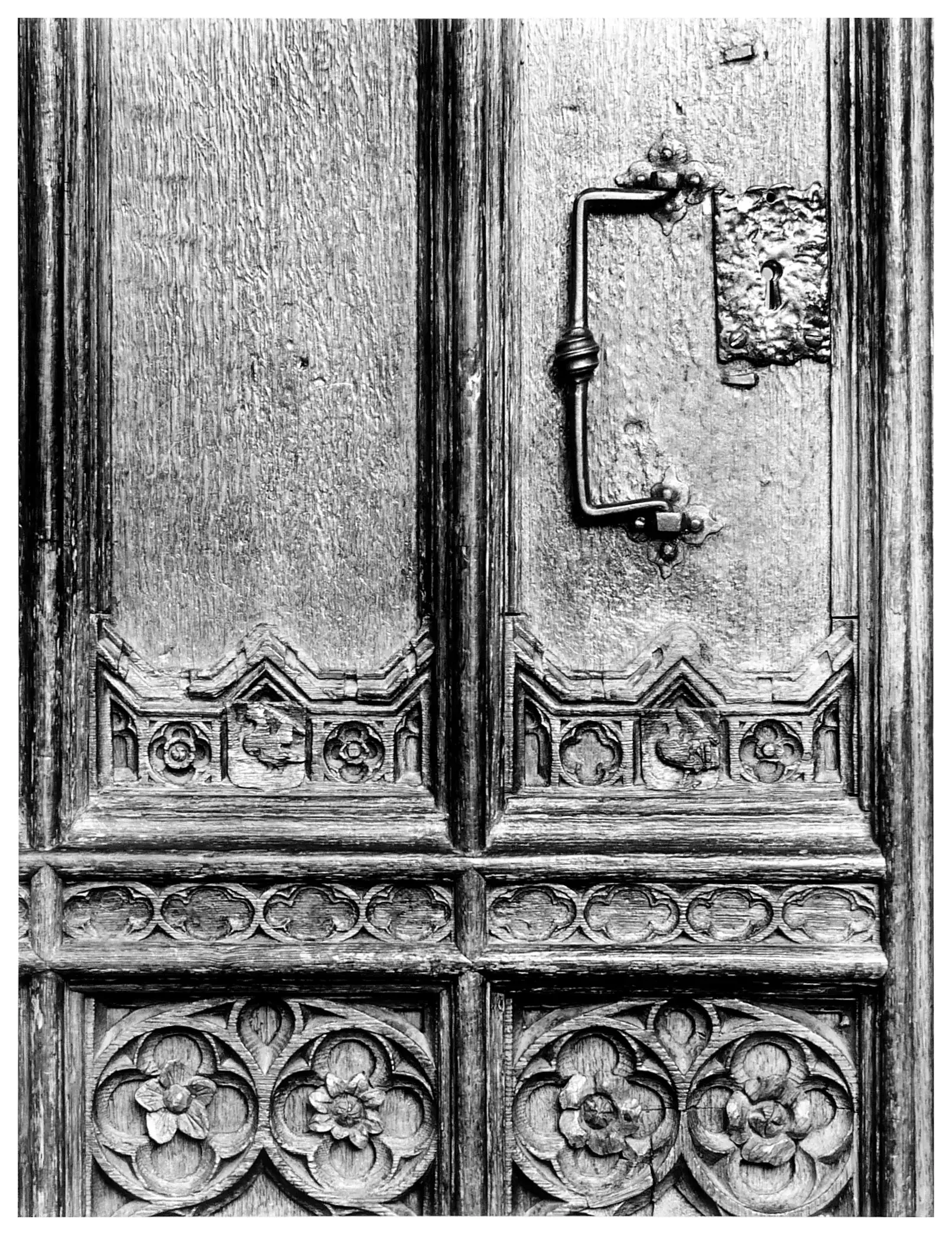 Keyhole & Handle, Winchester