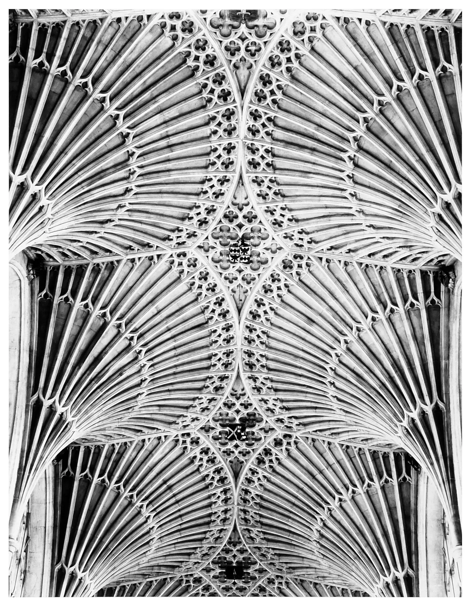 Nave, Bath