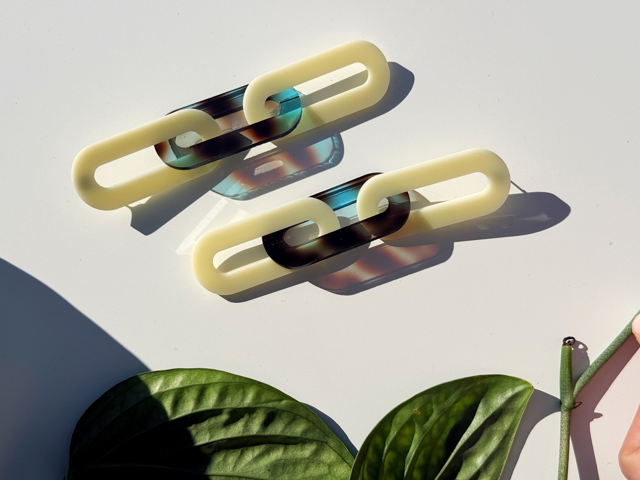 The Spano Earring in Cream & Blue Tortoiseshell (Midi & Maxi)