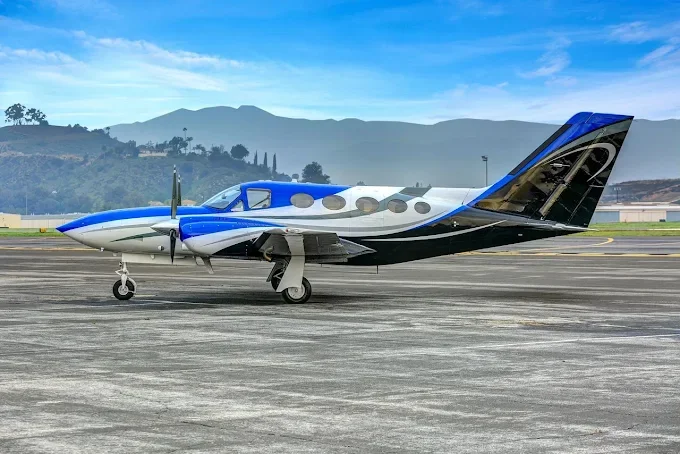 Cessna Twin.webp