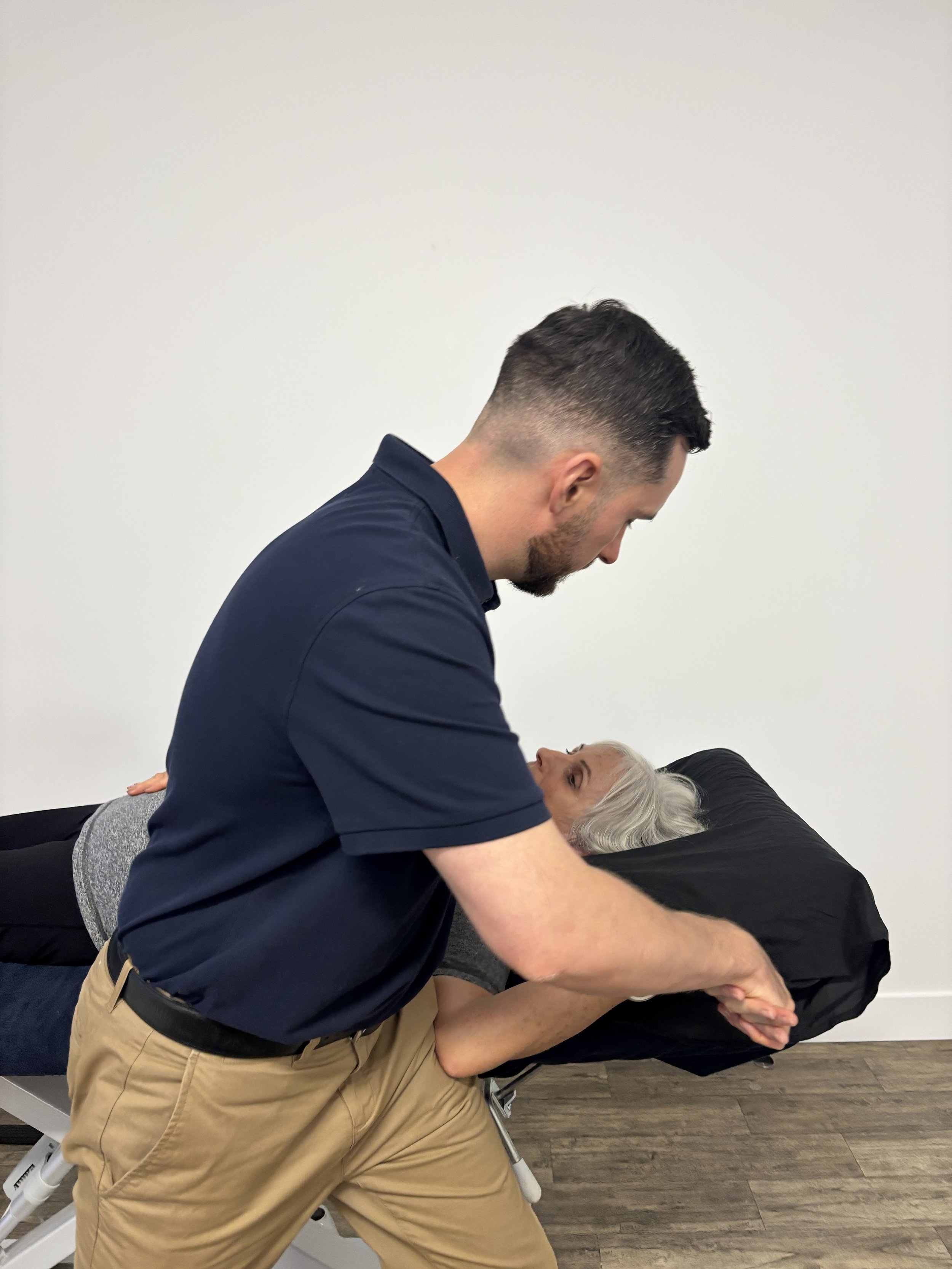 Osteopath upper limb tension test in cervical radiculophaty