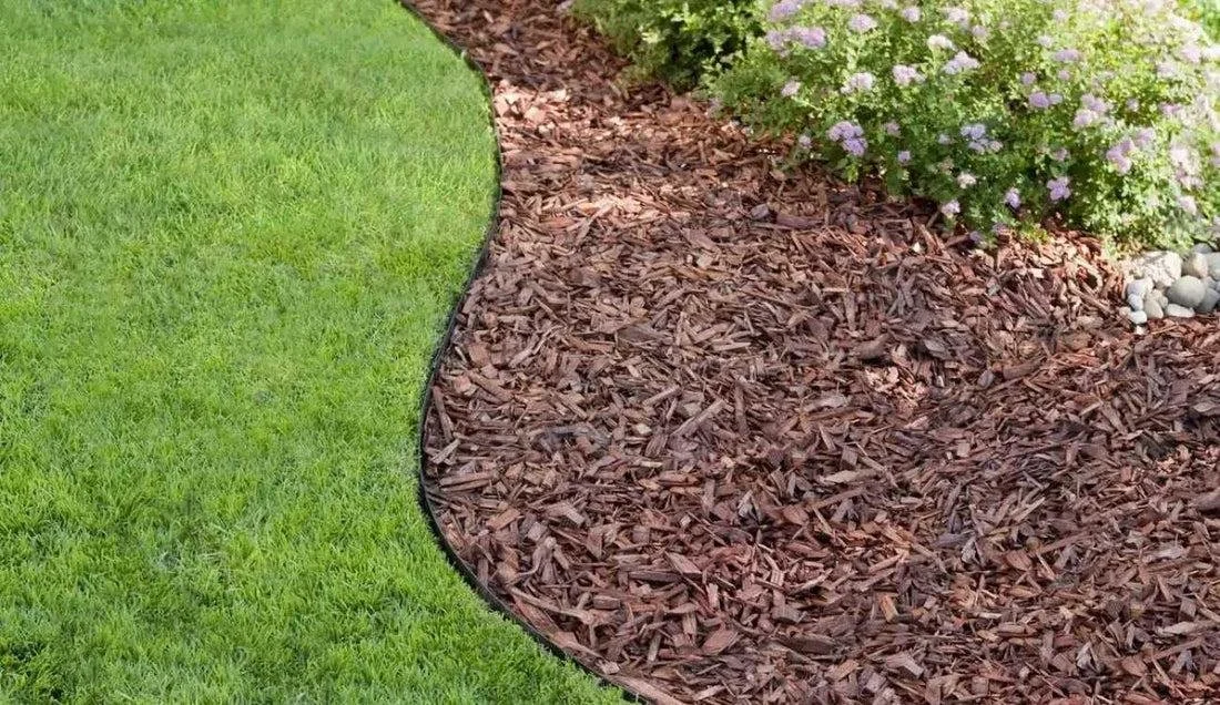 Premium Mulch Installation & Bed Edging Service