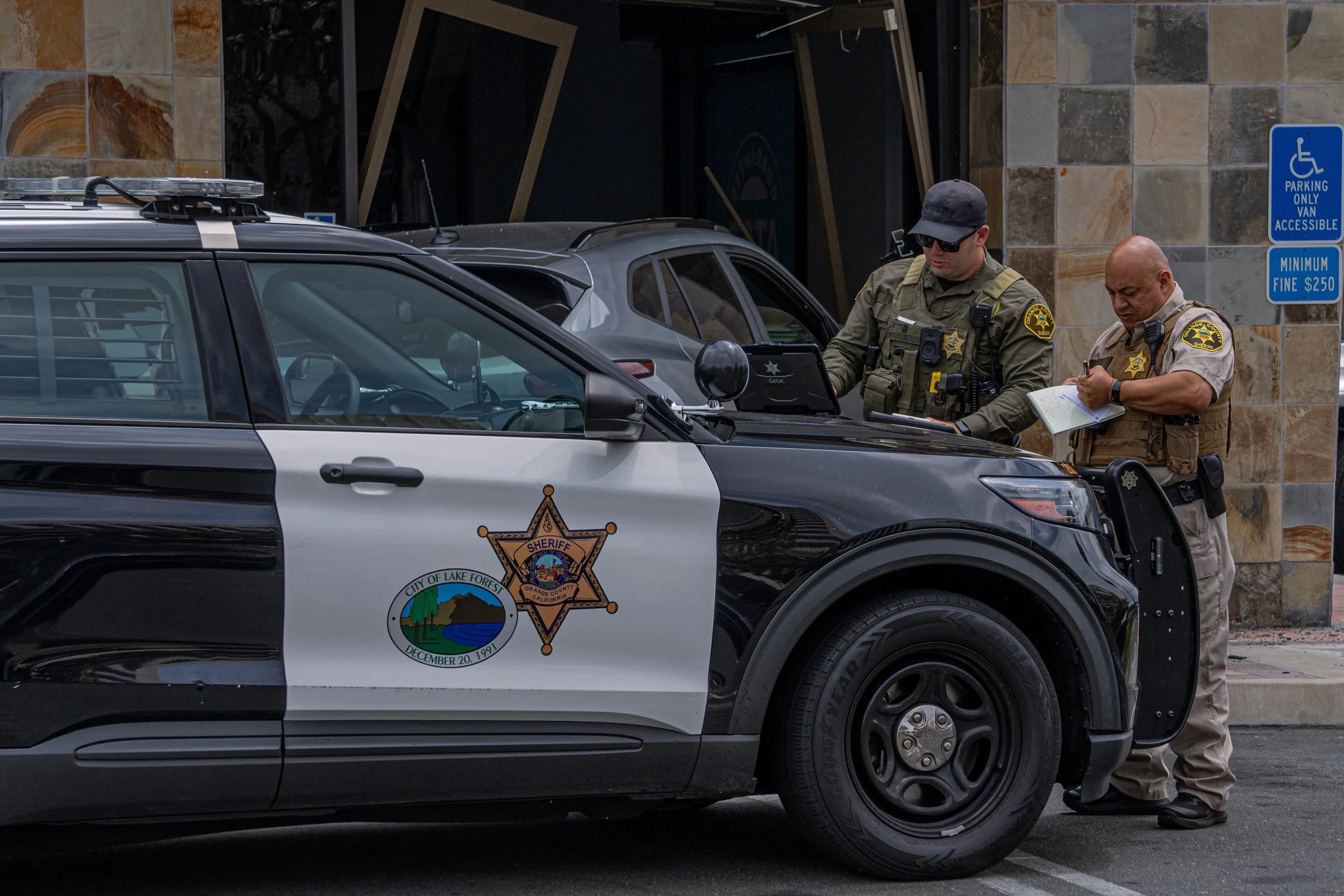 OCSD Lake Forest; @ocsheriff #lakeforest #code3oc #policephotography #police #oc