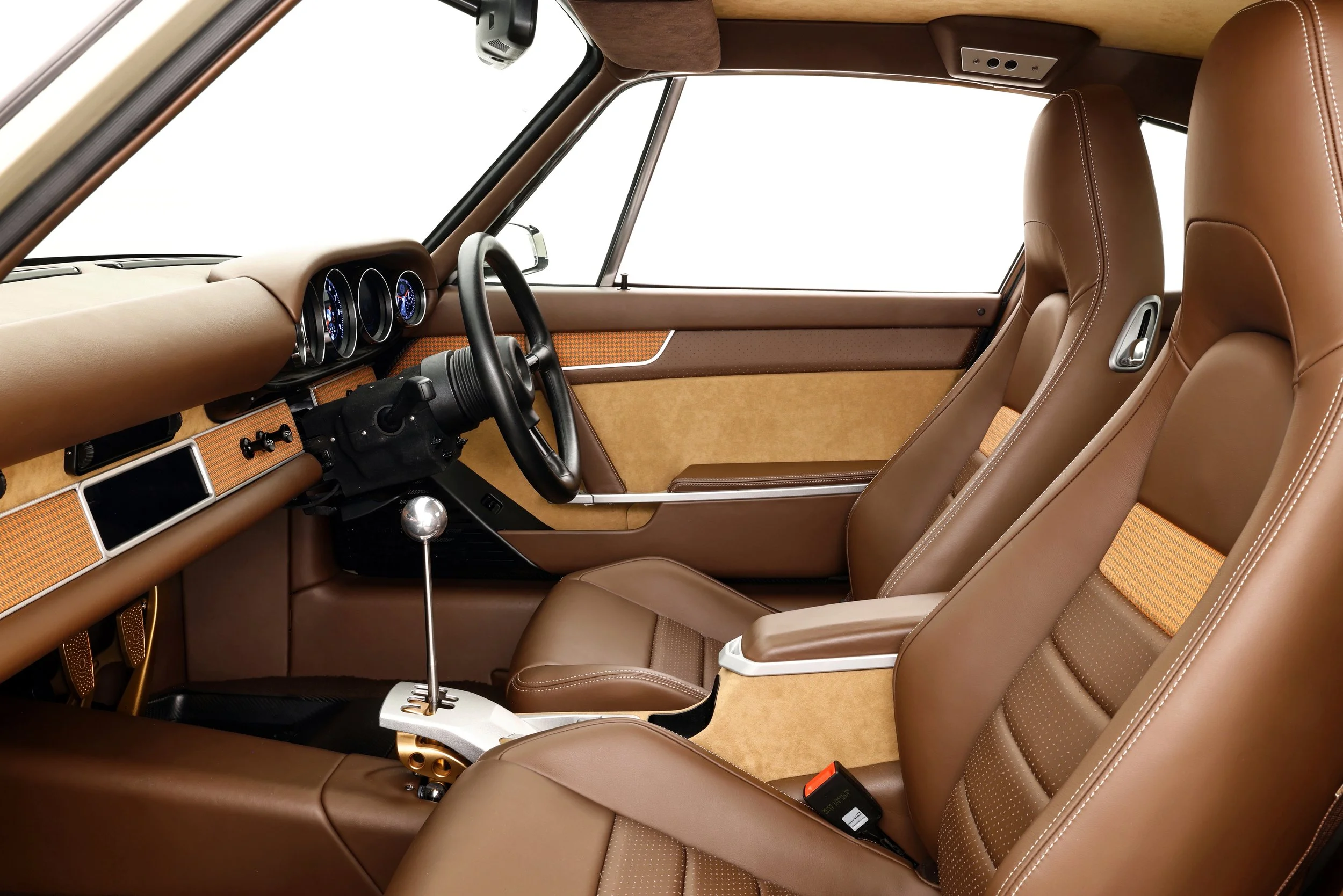 ZB Website_images_0006_Interior1.jpg