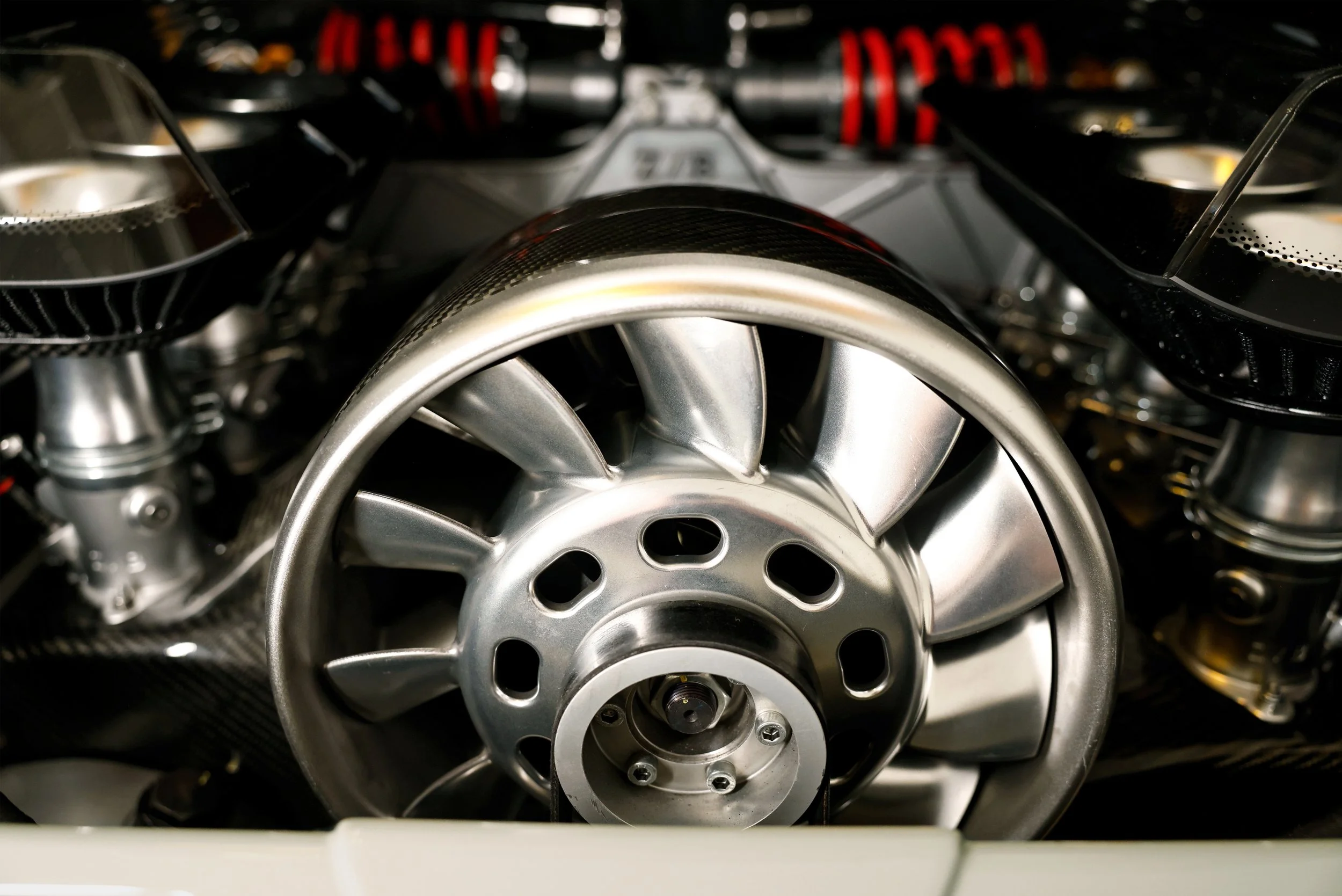 ZB Website_images_0019_Engine2.jpg