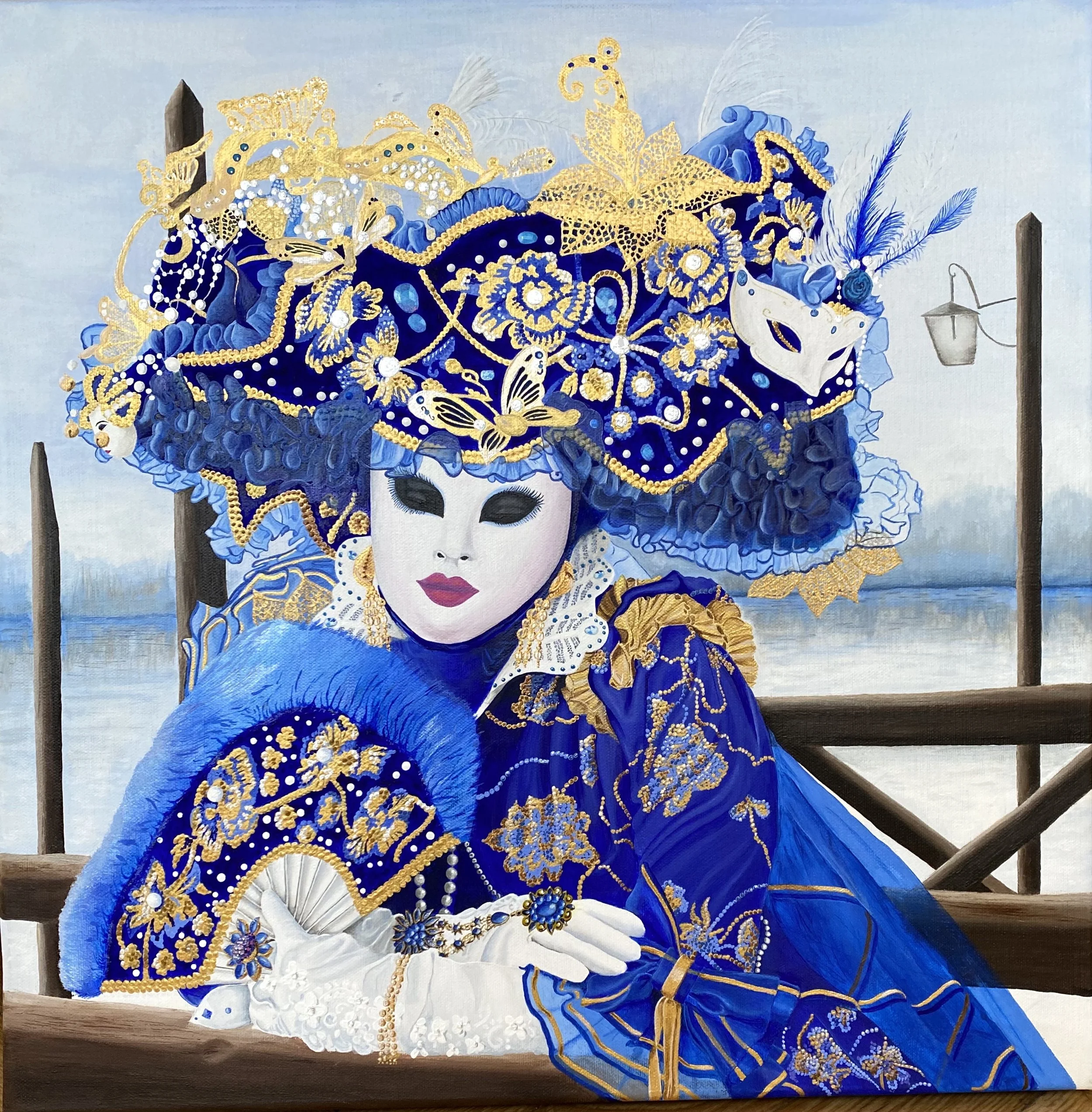 Un personnage du carnaval de Venise dans un somptueux habit bleu et or, toile réalisée par l'artiste peintre Lydia Mériaux