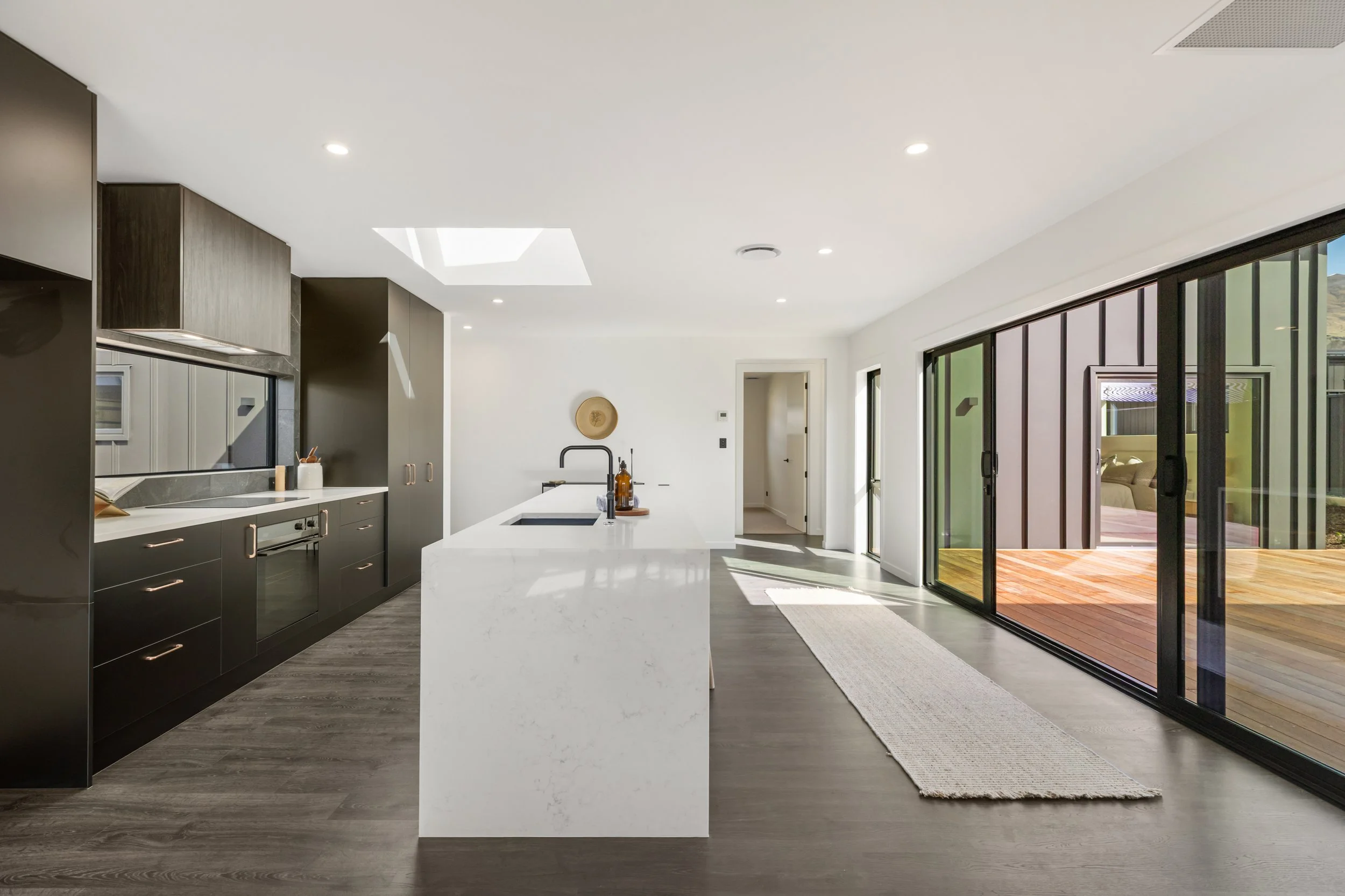 11 Buttercup Street, Wanaka-23.jpg
