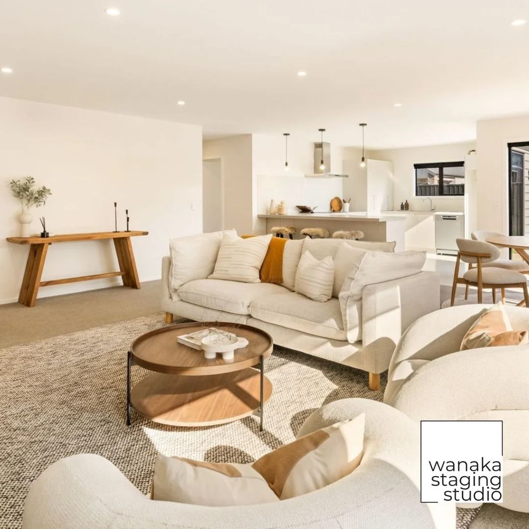 I&rsquo;ve had a space become available to stage a home on Wednesday 7th October ✨

If you&rsquo;re getting ready to bring your property to market and would like professional home staging to present it at its best, get in touch to secure this date.

