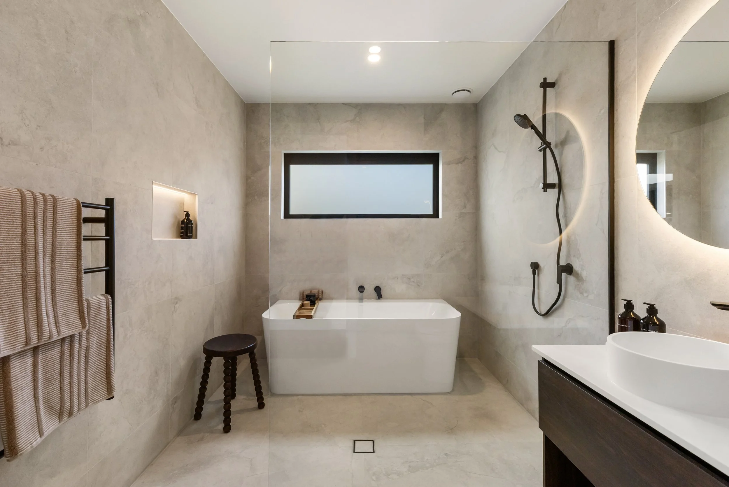 11 Buttercup Street, Wanaka-16.jpg